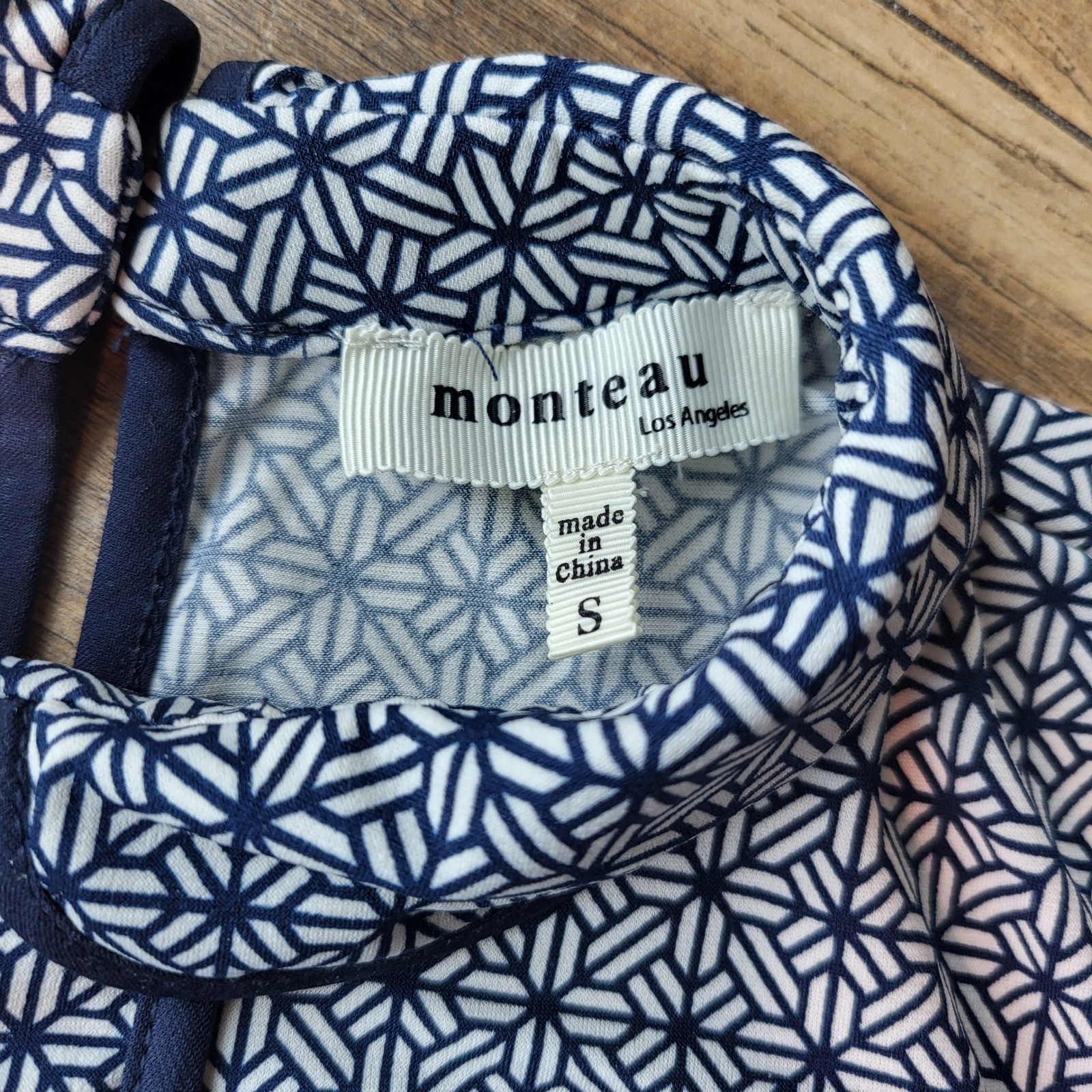 Monteau Los Angeles Navy White Geometric Peter Pan Collar Tie Waist Dress Small