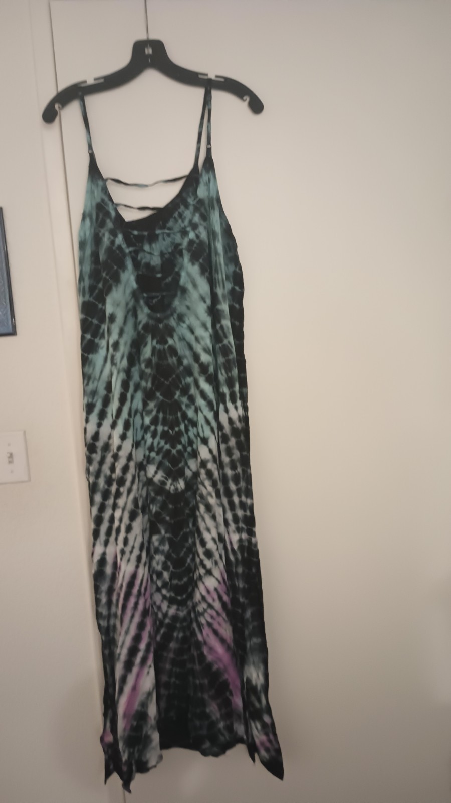 HELLO SPRING!!!!!!! BOLD black, blue, pink tie dye lounge dress new size XL $10