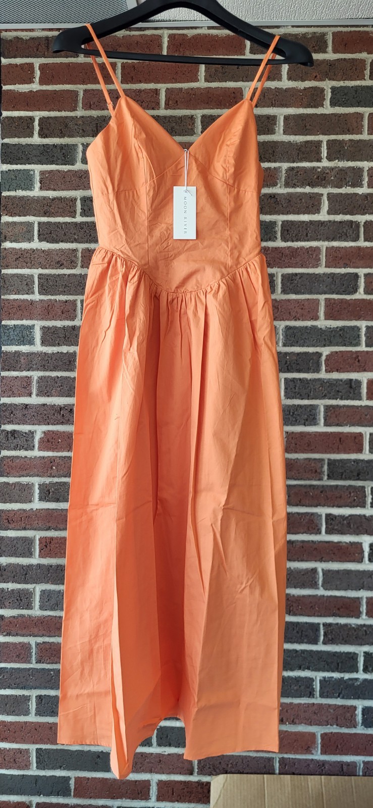 MOON RIVER Womens Orange Midi Dress Size XS Sleeveless With Thin Straps. NWT