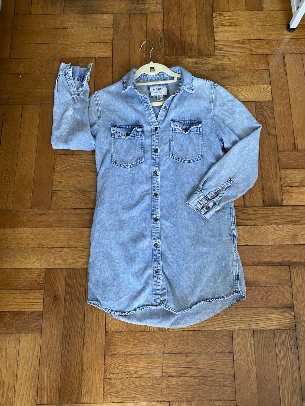 Forever 21 Light Wash Denim Button-Up Shirt Dress Tunic Size Small