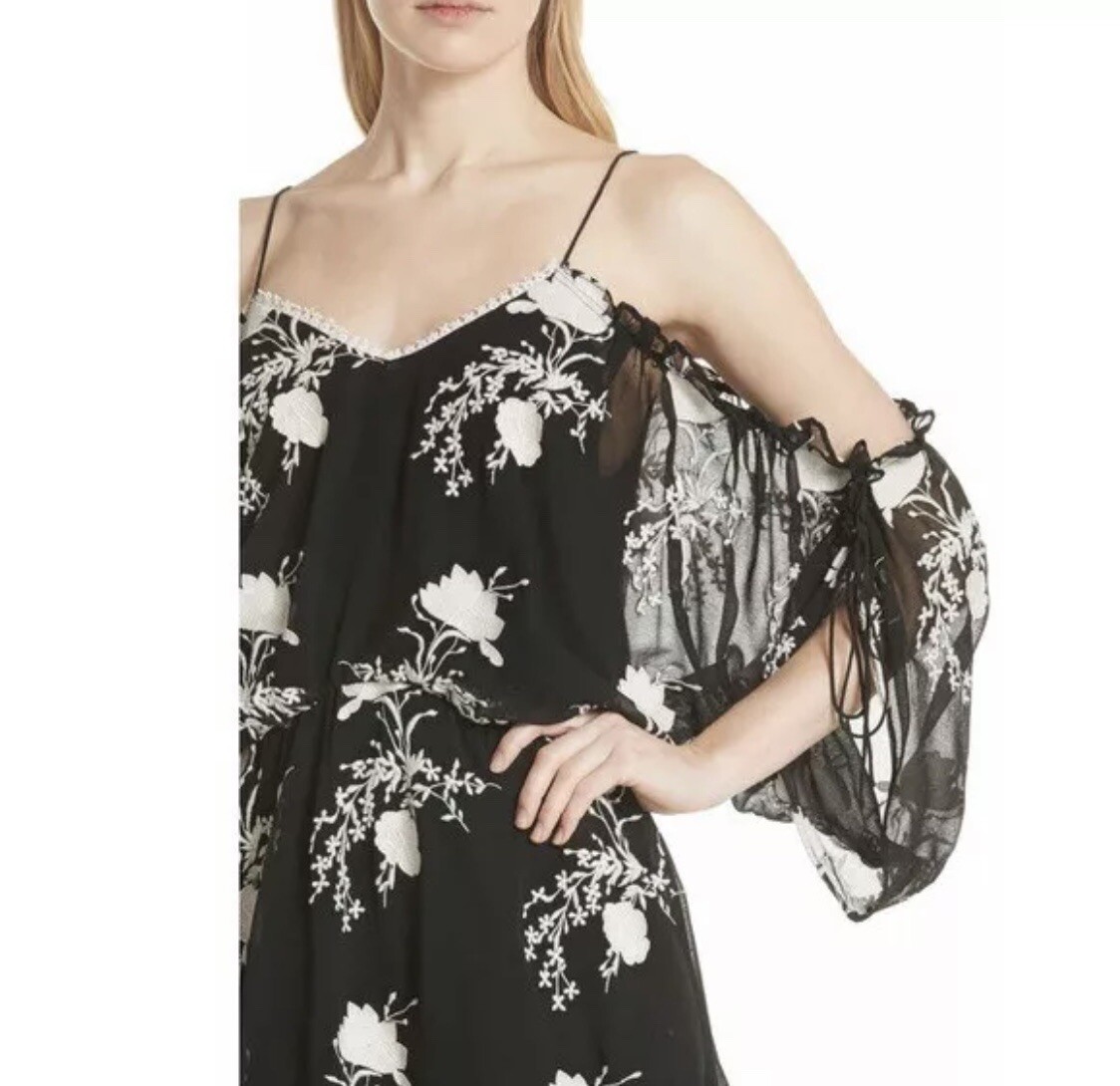 NWT Alice + Olivia Holden Embroidered Floral Mini Dress Cold Shoulder QQ120