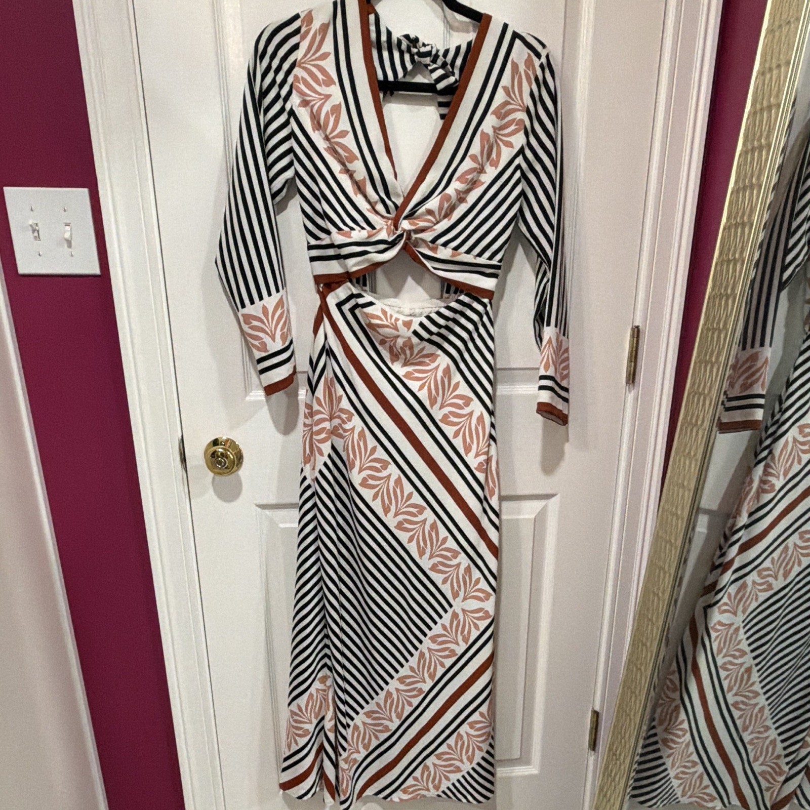 Abercrombie & Fitch Black/White Stripe Pink V-Neck Maxi Cut Out Dress SP