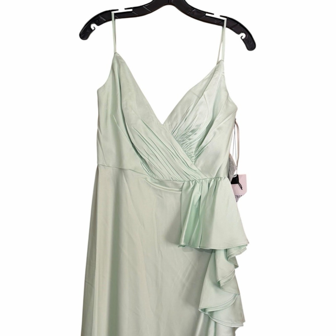Mac Duggal Size 8 Light Green Satin Ruffled Prom Maxi Gown Dress 67815 NEW
