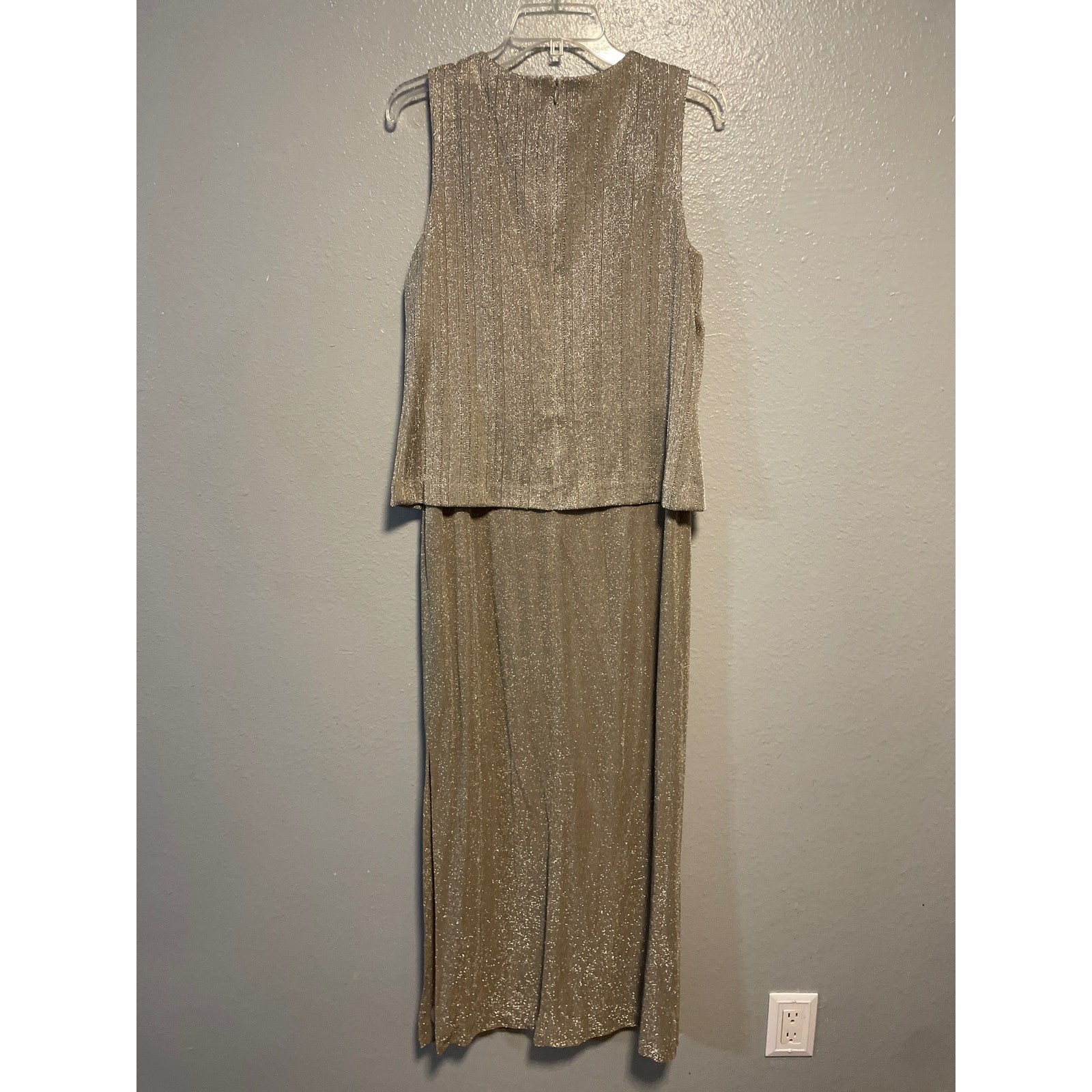 Alex Evenings Beige Gold Sparkle Special Occasion Dress Size 10