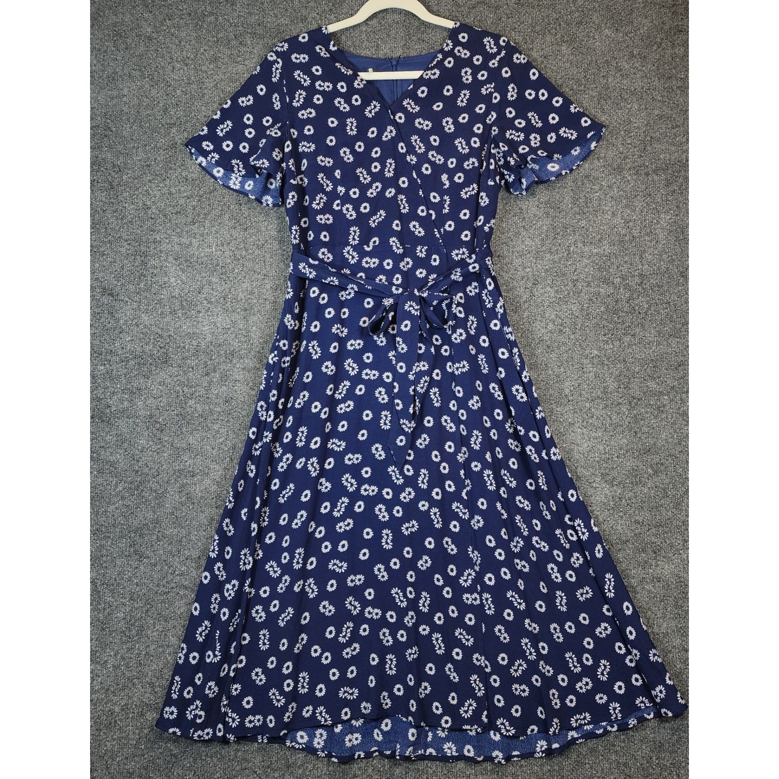 Talbots Daisy Floral Viscose Tie Waist Midi Fit & Flare Dress Women’s Size 8