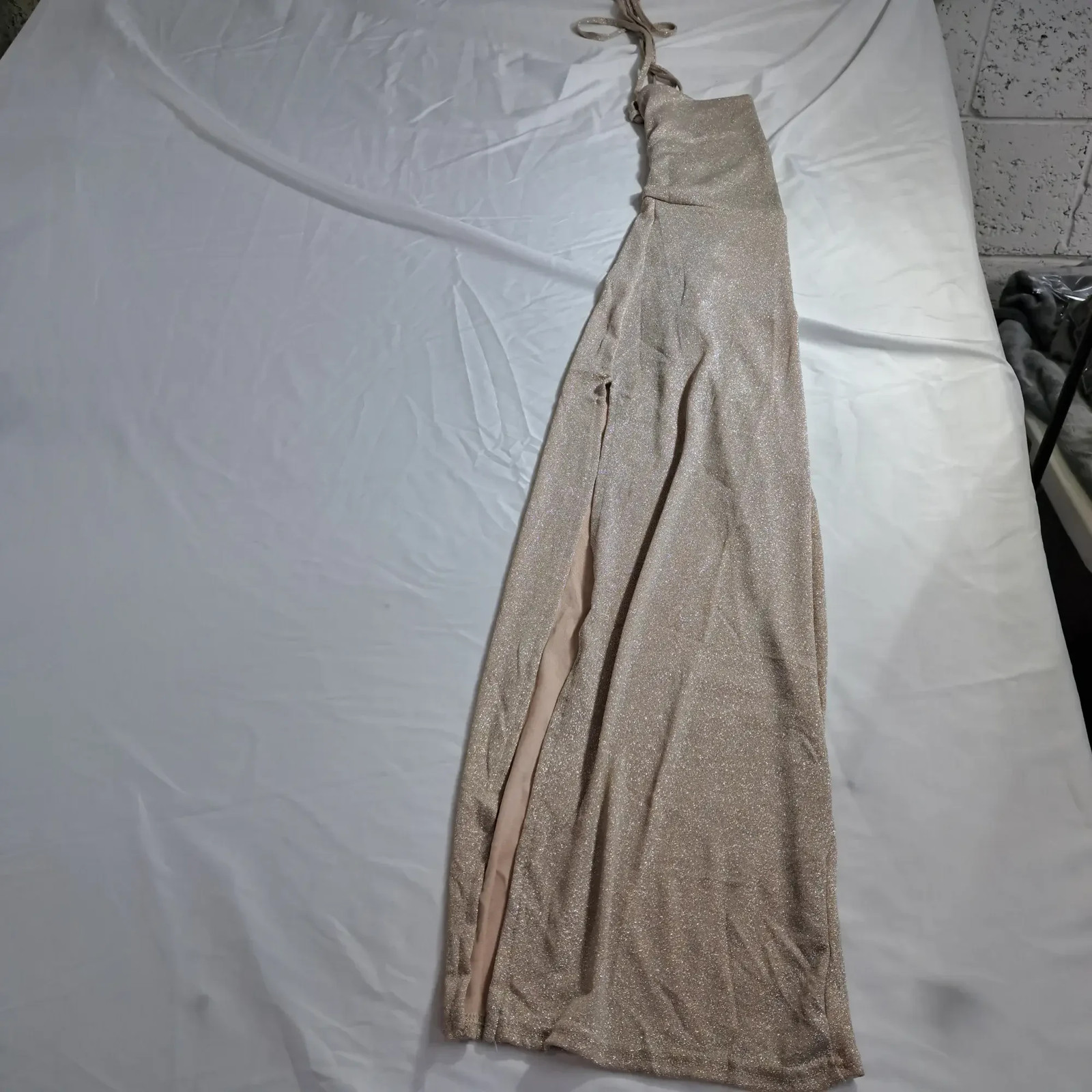 Womens S Glitter Gold Halter Lace Up Ruched High Slit Dress.