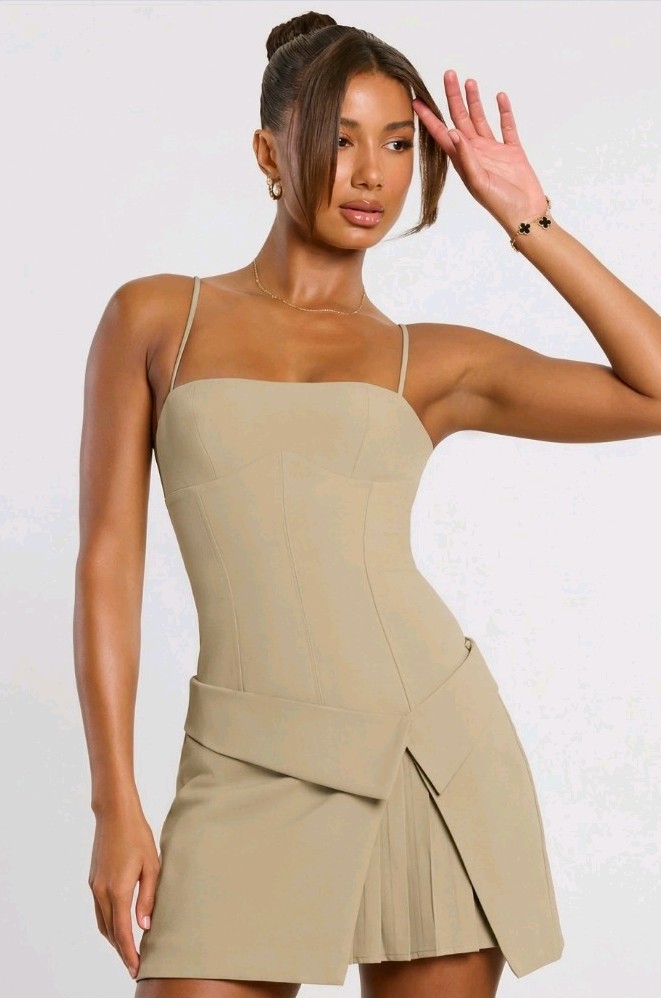Oh Polly Beige Solid Pleated Mini Dress Straight Neck Strappy Sleeveless Zip S