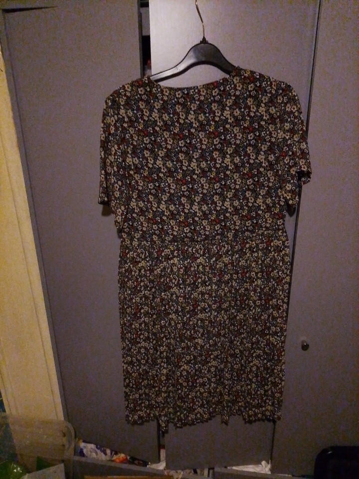 Copperose Multi Coloured Floral Pattern Dress Size S/M New with Tags