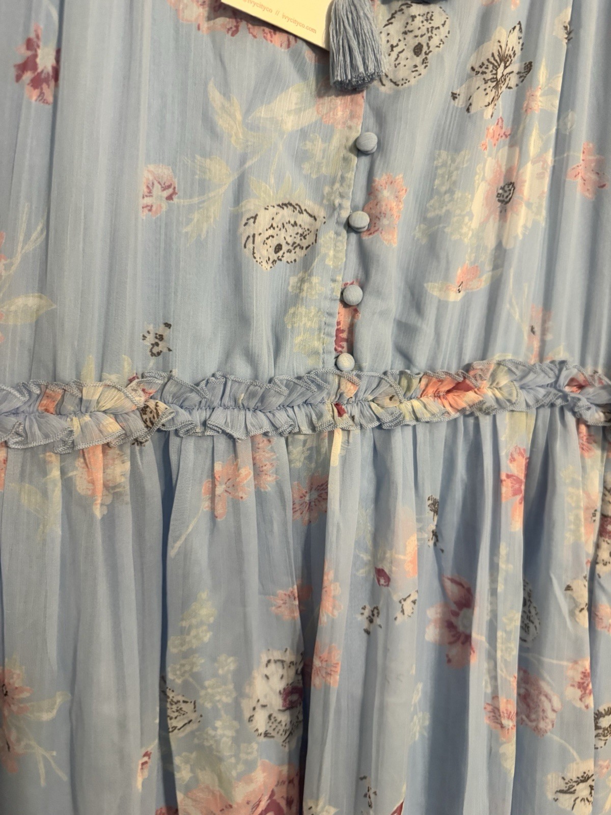 Ivy City Co. Plus 3X Blue Pink White Floral V-Neck Chiffon Midi A-Line Dress