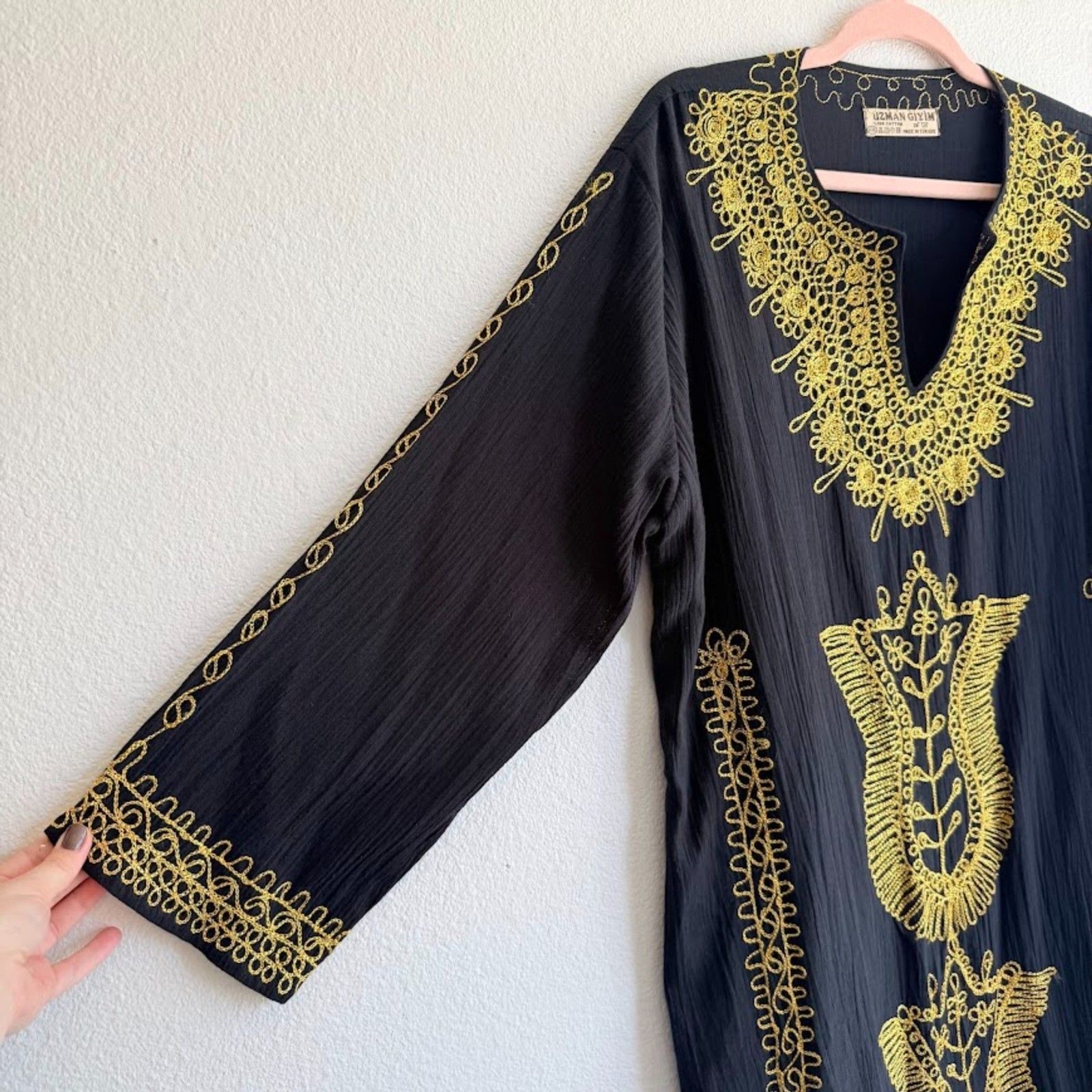 Uzman Giyim 100% Cotton Embroidered Kaftan in Black & Gold Embroidery size XXL