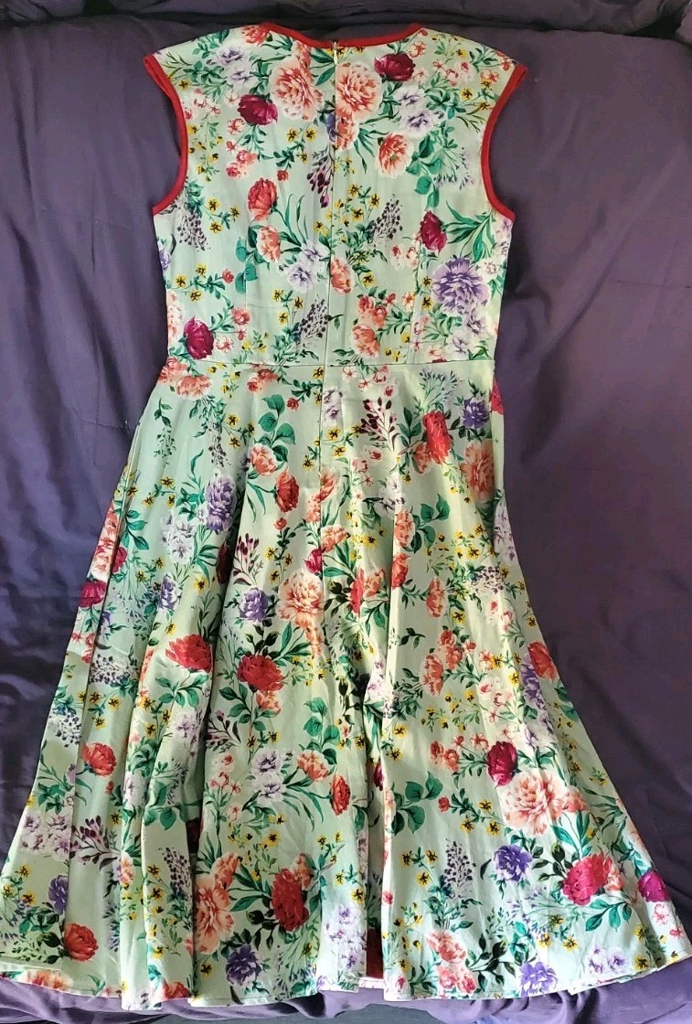 Grace Karin M Floral Pattern Audrey Hepburn Rockabilly 50’s Style Swing Dress