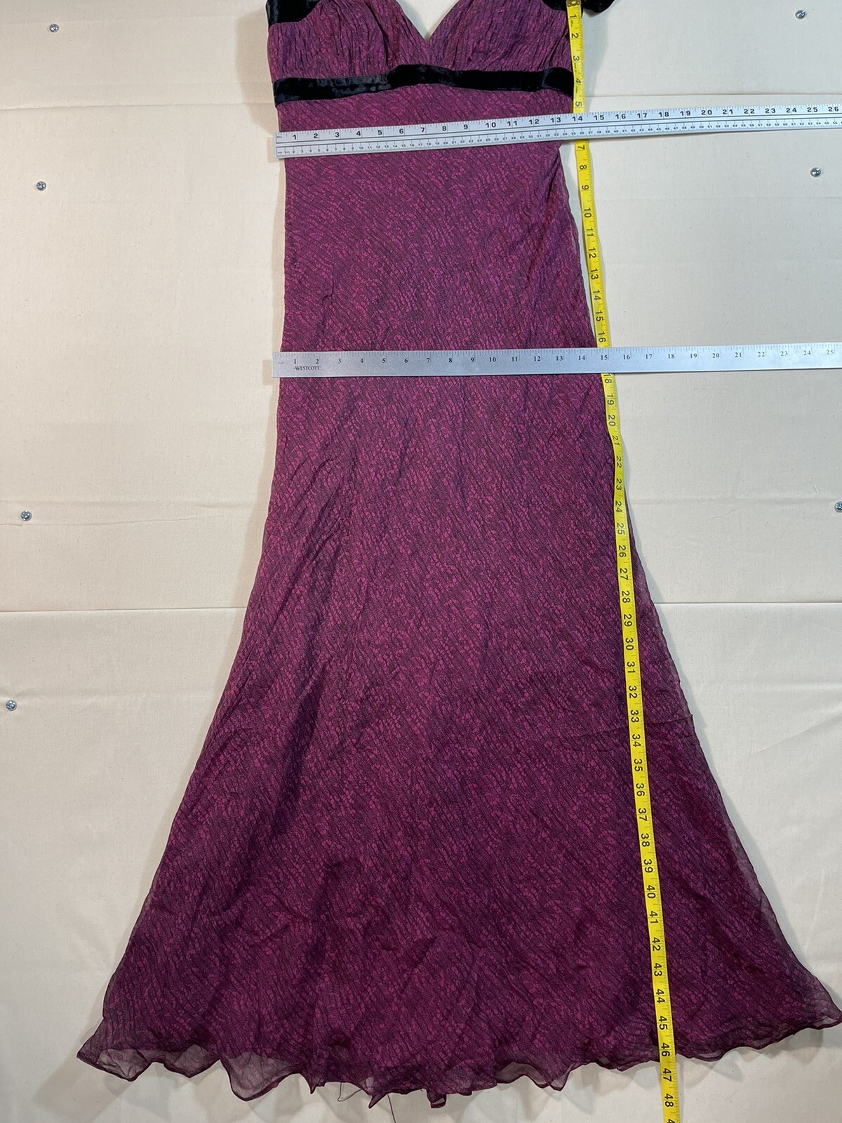 Carmen Marc Valvo Fine Feathers Magenta Strap Sundress Dress Size 4