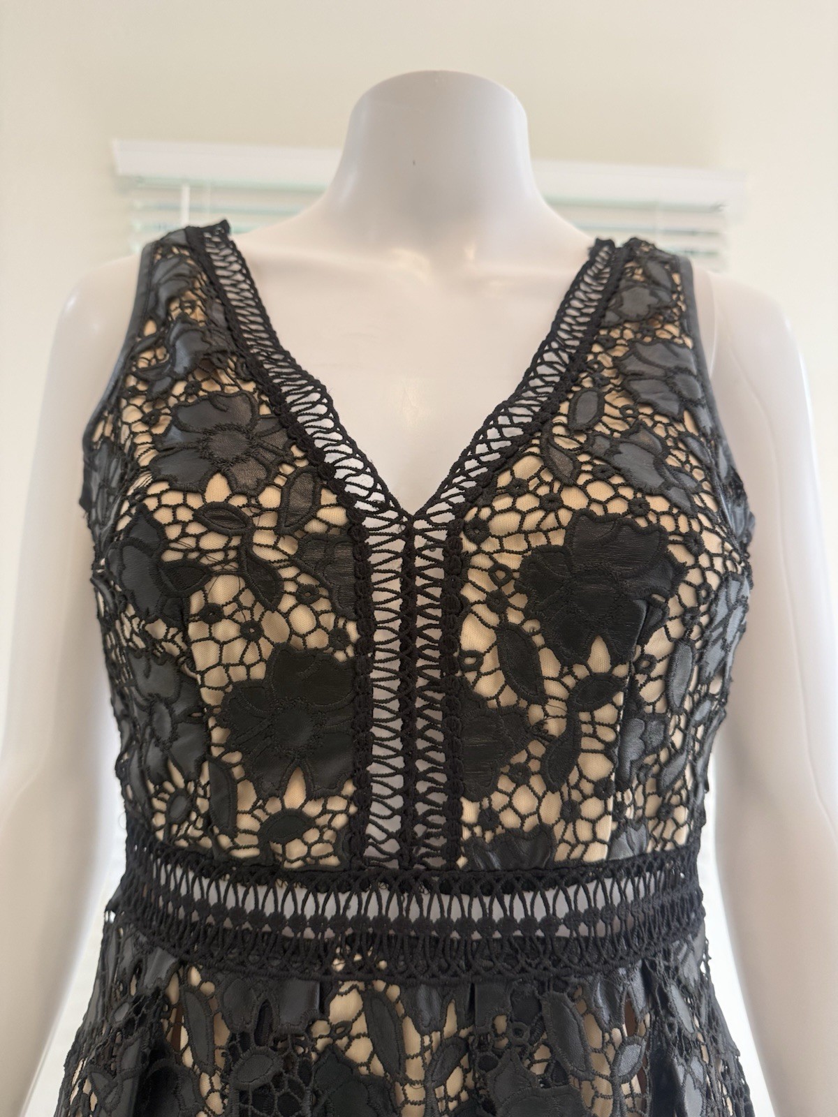Romeo & Juliet Couture Black and Nude Floral Eyelet Lace Illusion Dress SizeS