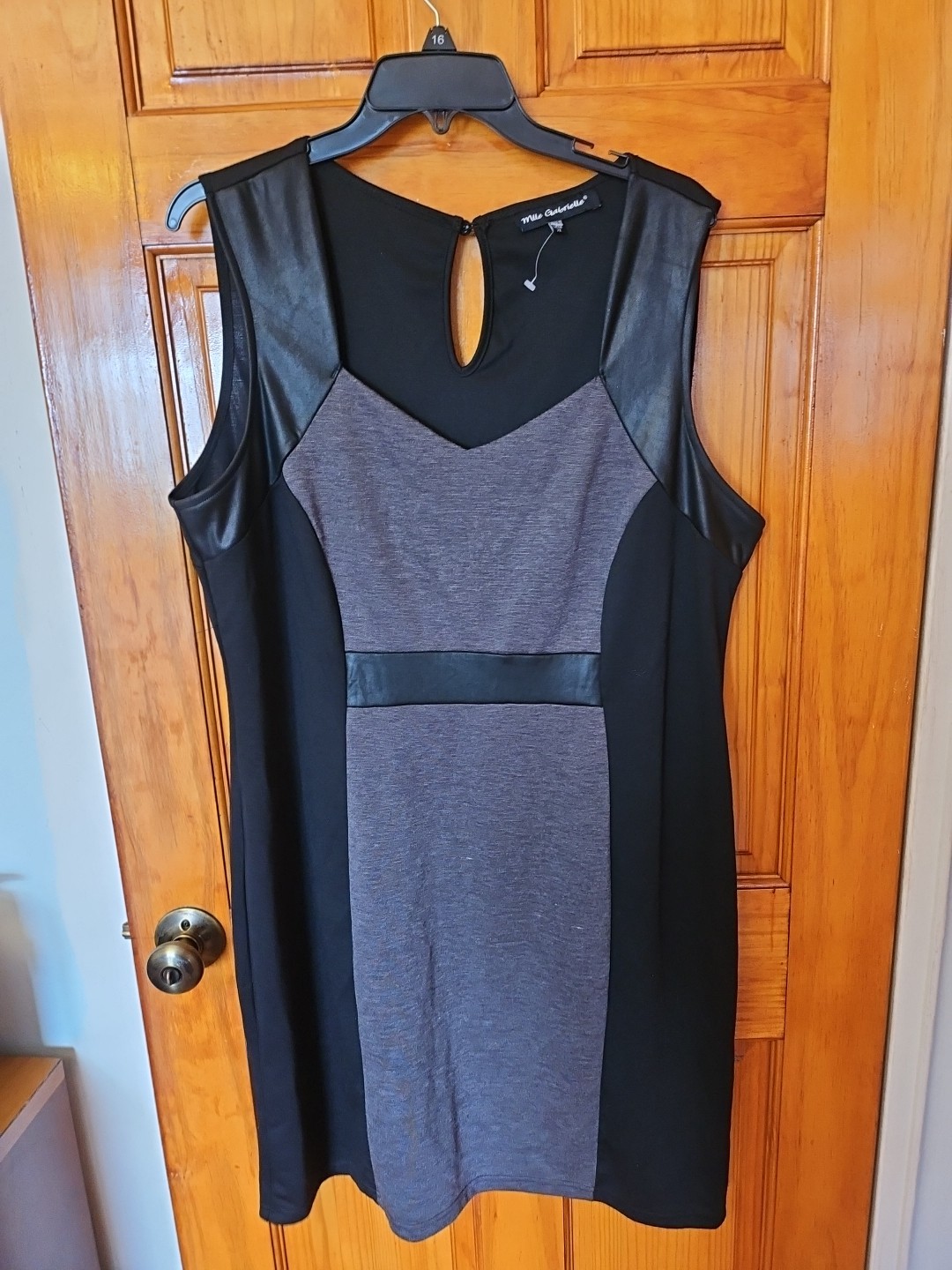 Mile Gabrielle Halter Dress Lined Black Rayon Blend Size 2X NWT