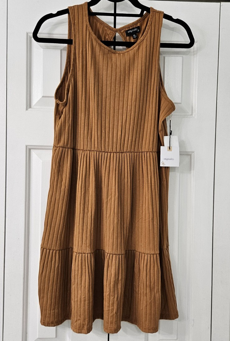 Originality Women’s Sleeveless open back, Tiered Dress XL NWT Butter Rum (72)