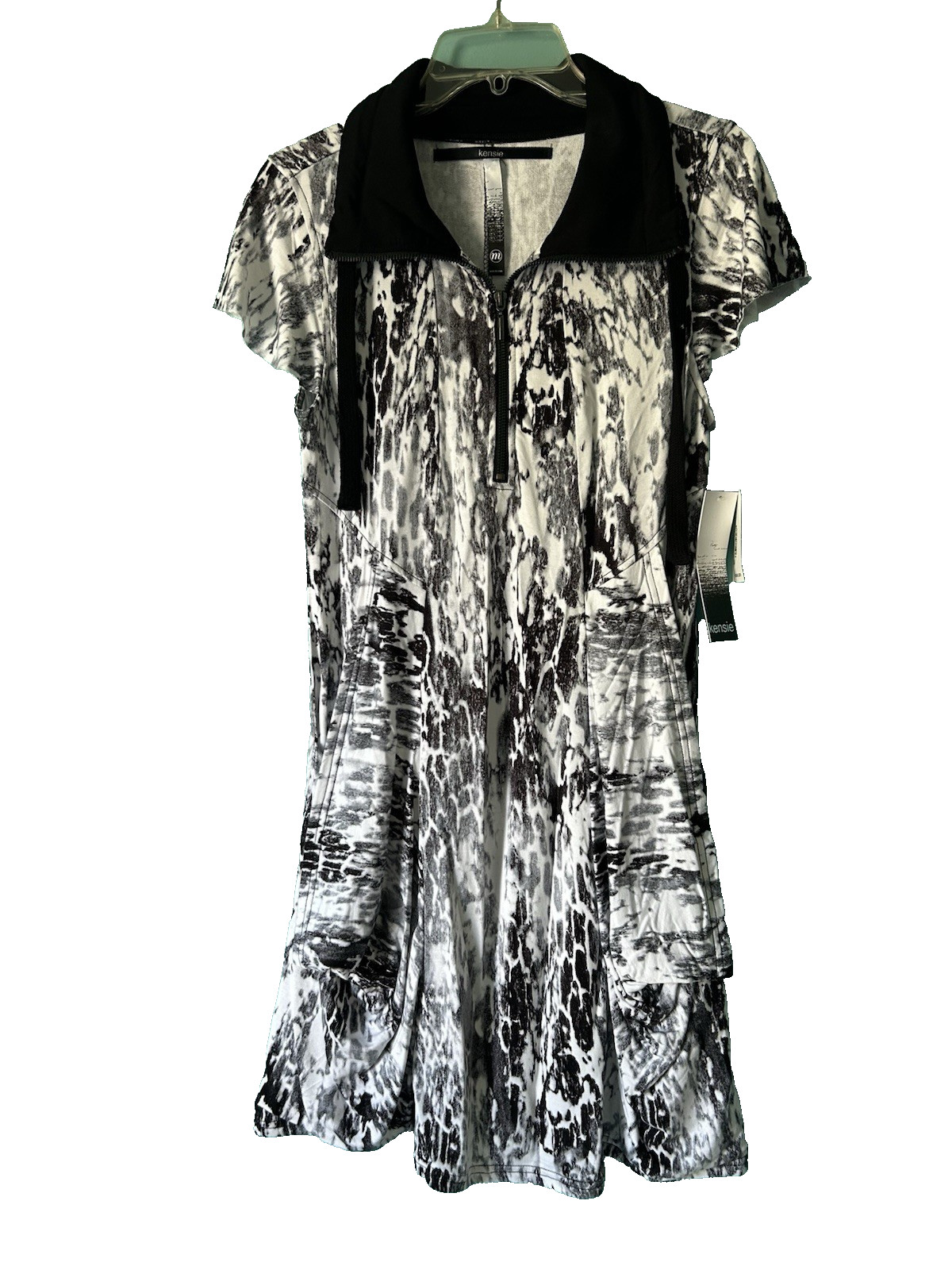 NWT Kensie Women’s Flutter Sleeve Stretch Knit 1/2 Zip Black/White Dress Sz Med