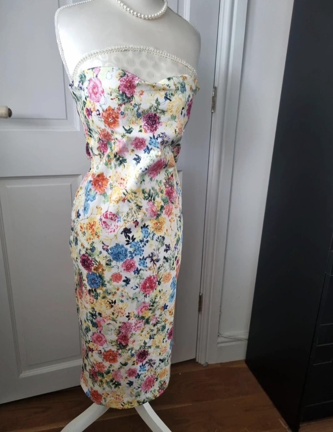 Blue Vanilla Sweetheart Floral Midi Dress. Cotton Size 10