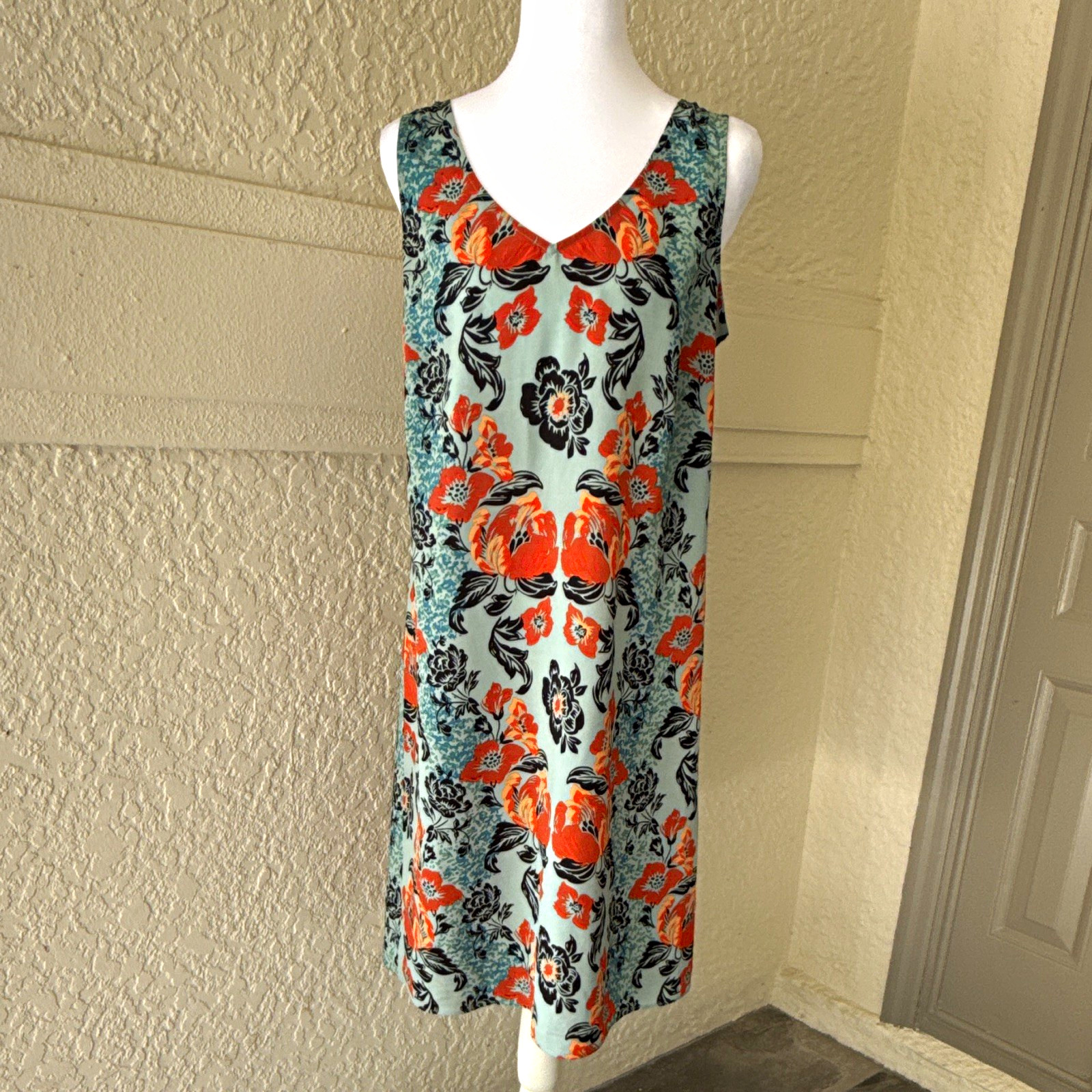 CAbi Blue Orange Floral Chiffon V-Neck Sleeveless Shift Knee Dress M 5400