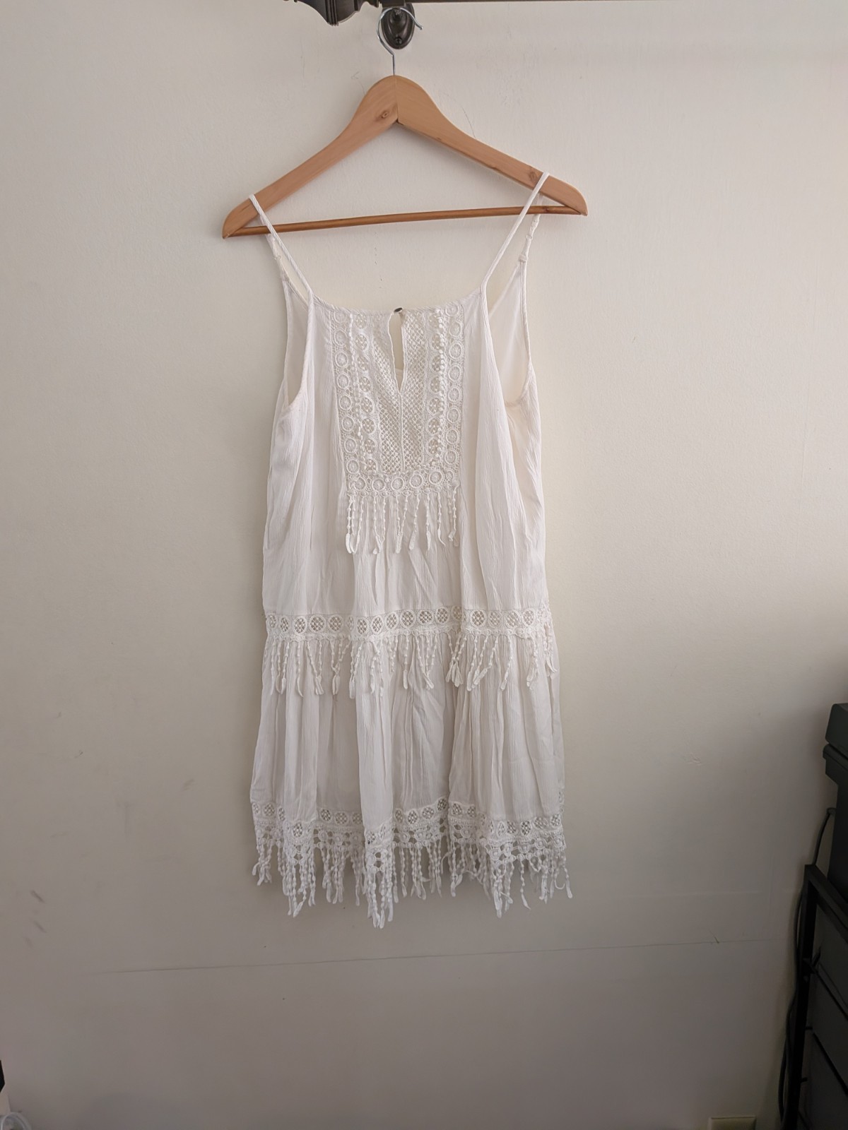 American Eagle Boho Mini Dress Crochet Lace White Tassel Fringe Festival Small