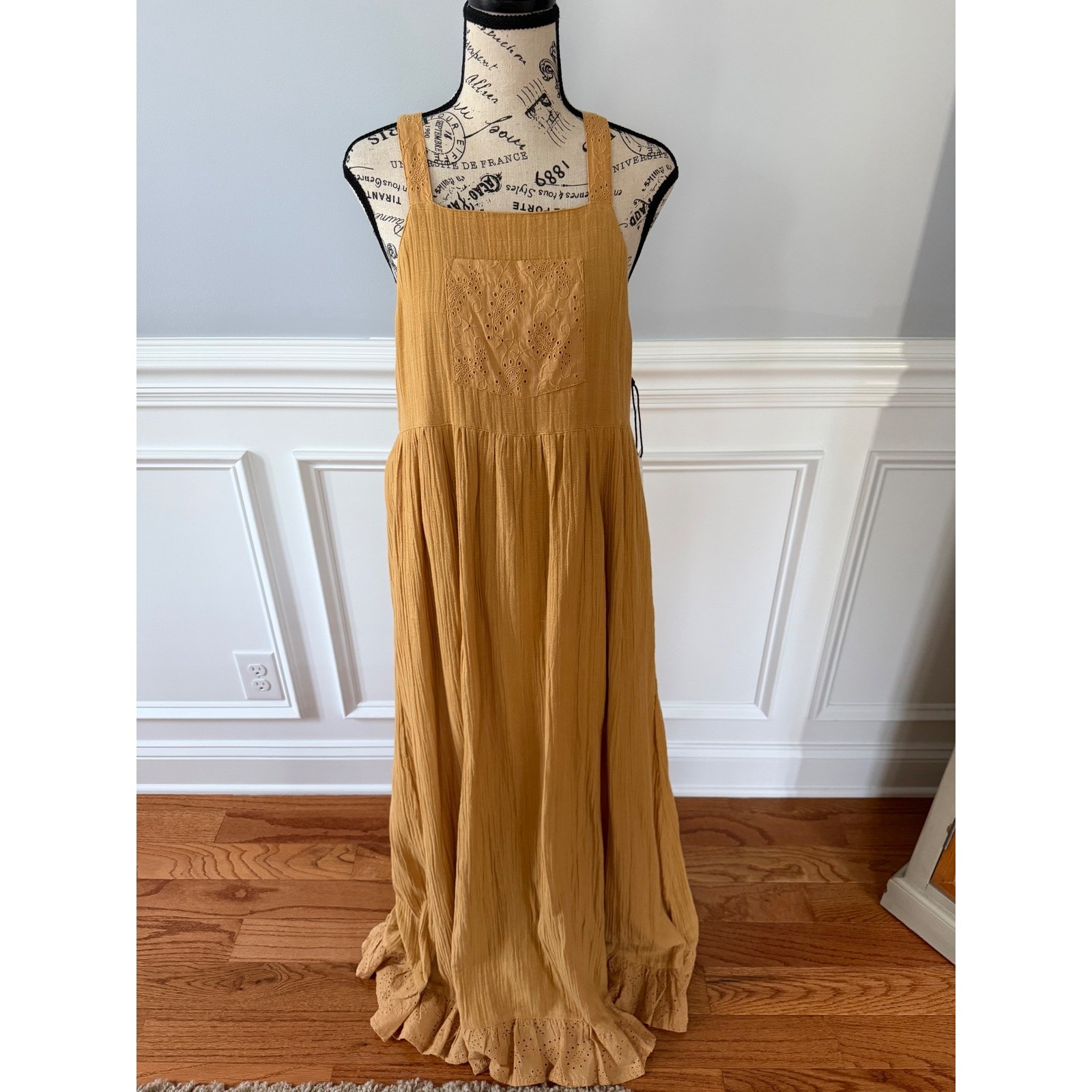 Cleo + Wolf Gold Textured Eyelet Bib Maxi Dress Boho Western Small