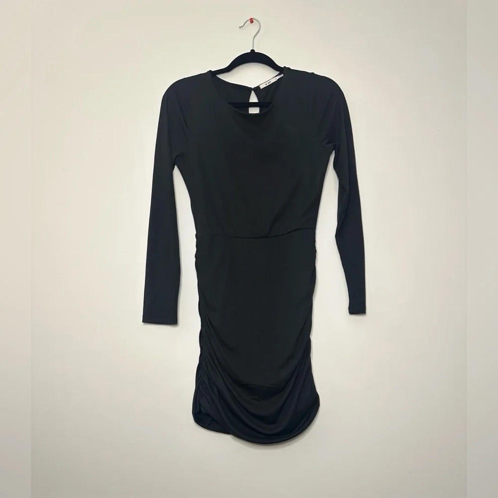 Francesca’s Mi Ami Black Ruched Long Sleeve Bodycon Dress Size Medium