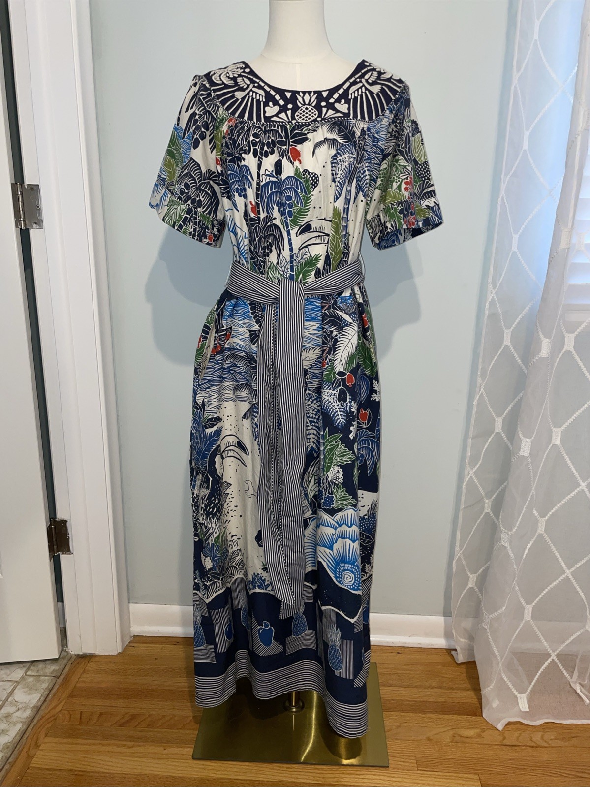 FARM Rio dress sm. Blues White Red Green Tropical Bohemian Short Sleeve Pockets