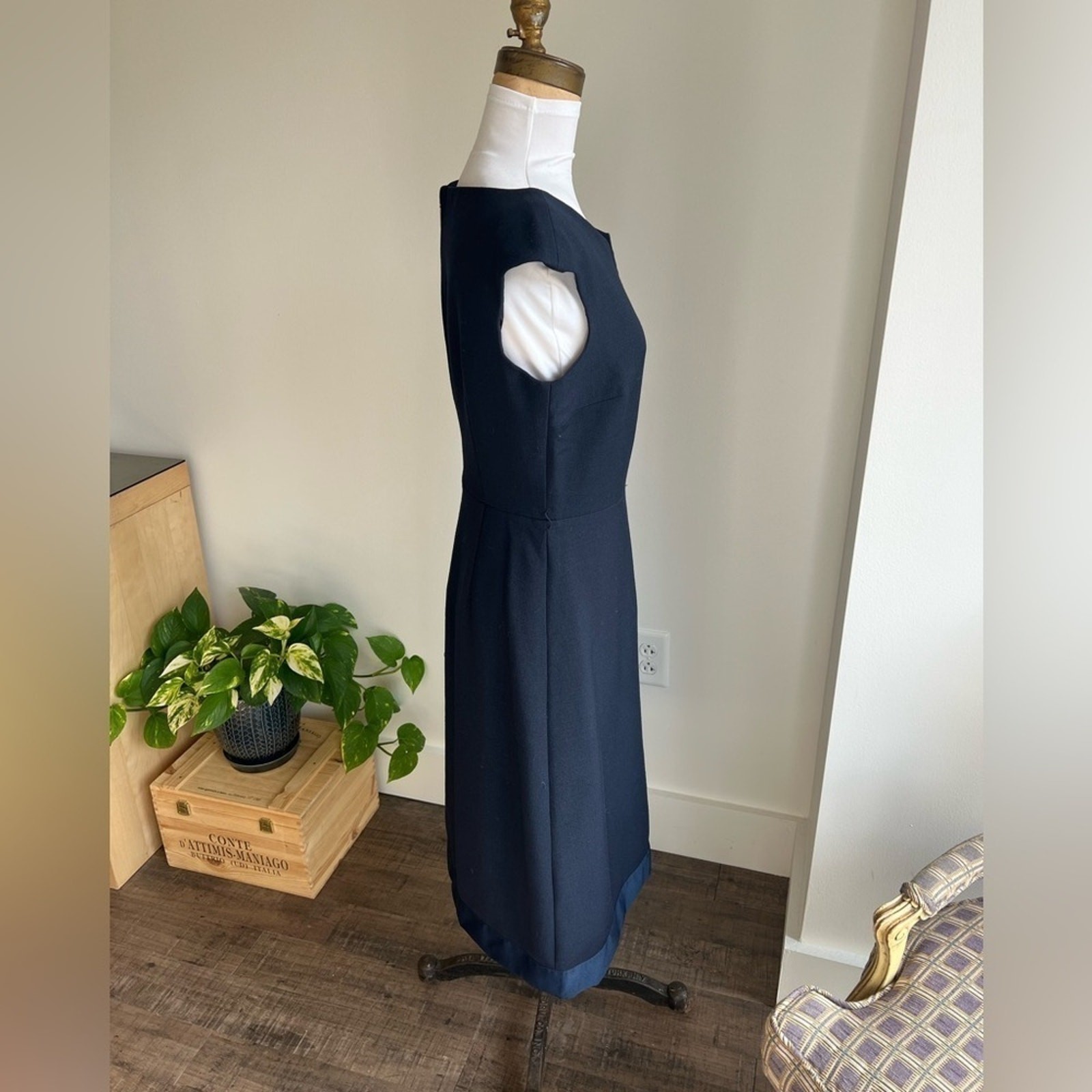 Tory Burch Navy Wool Blend Cap Sleeve Midi Sheath Dress Scoop Neck Size 4