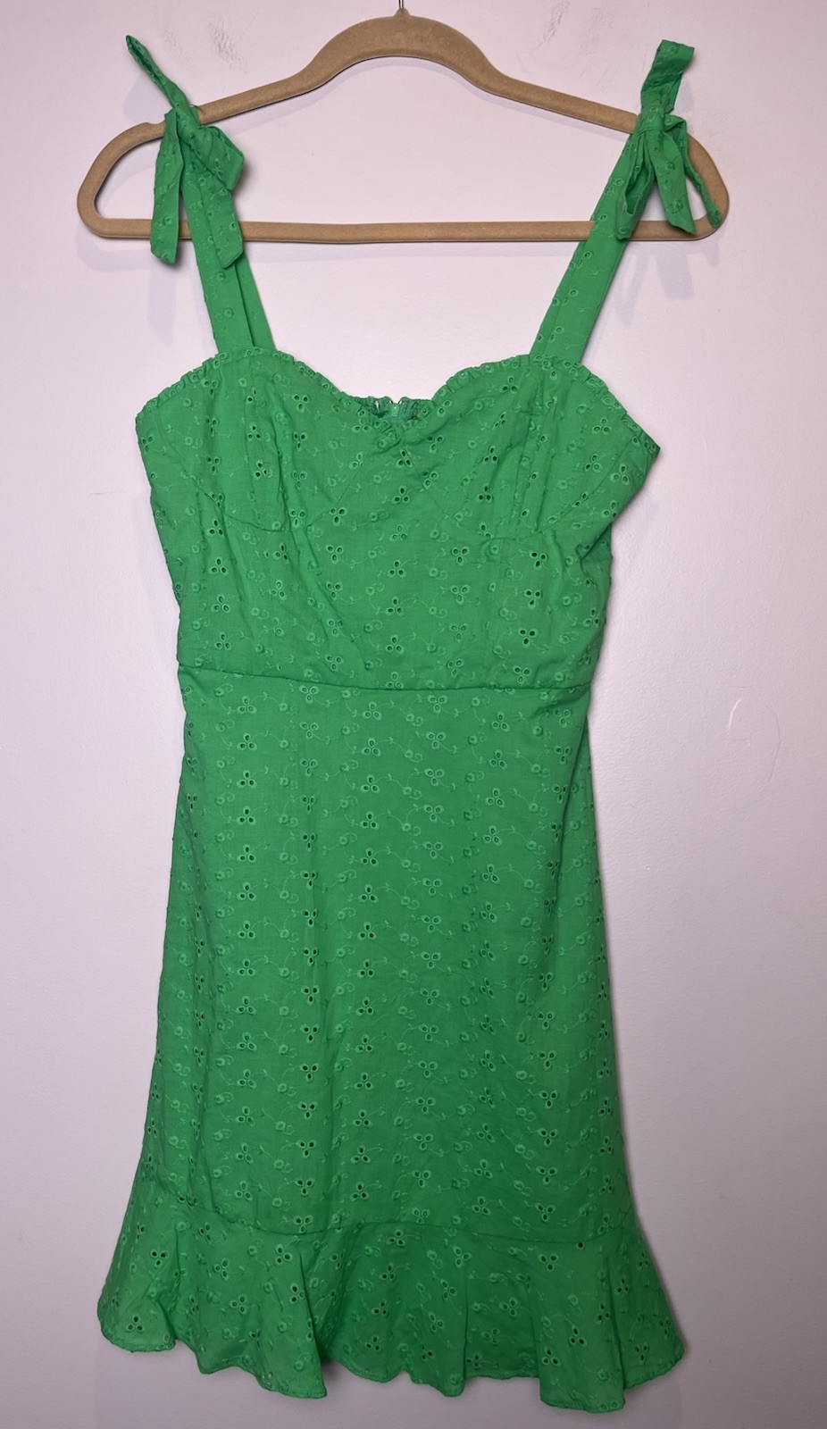 BCX Womens Green Eyelet Sundress Tie Strap Sweetheart Fit Flare Size Small NWOT
