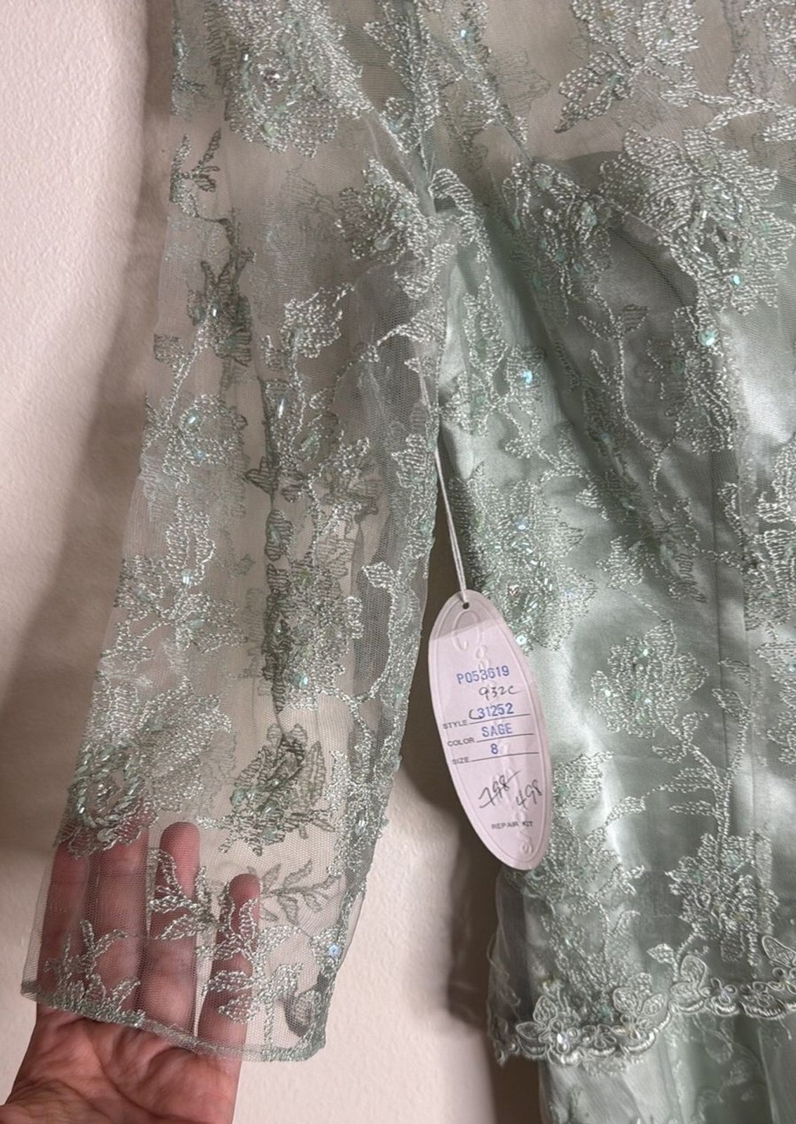 vtg Cassandra Stone Dress Womens 8 Sage Green Lace Gown Formal Evening Beaded
