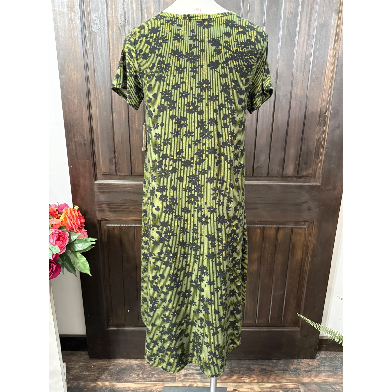 LuLaRoe Carly Dress Womens Small Green Black Floral Stripe High Low Pocket NEW