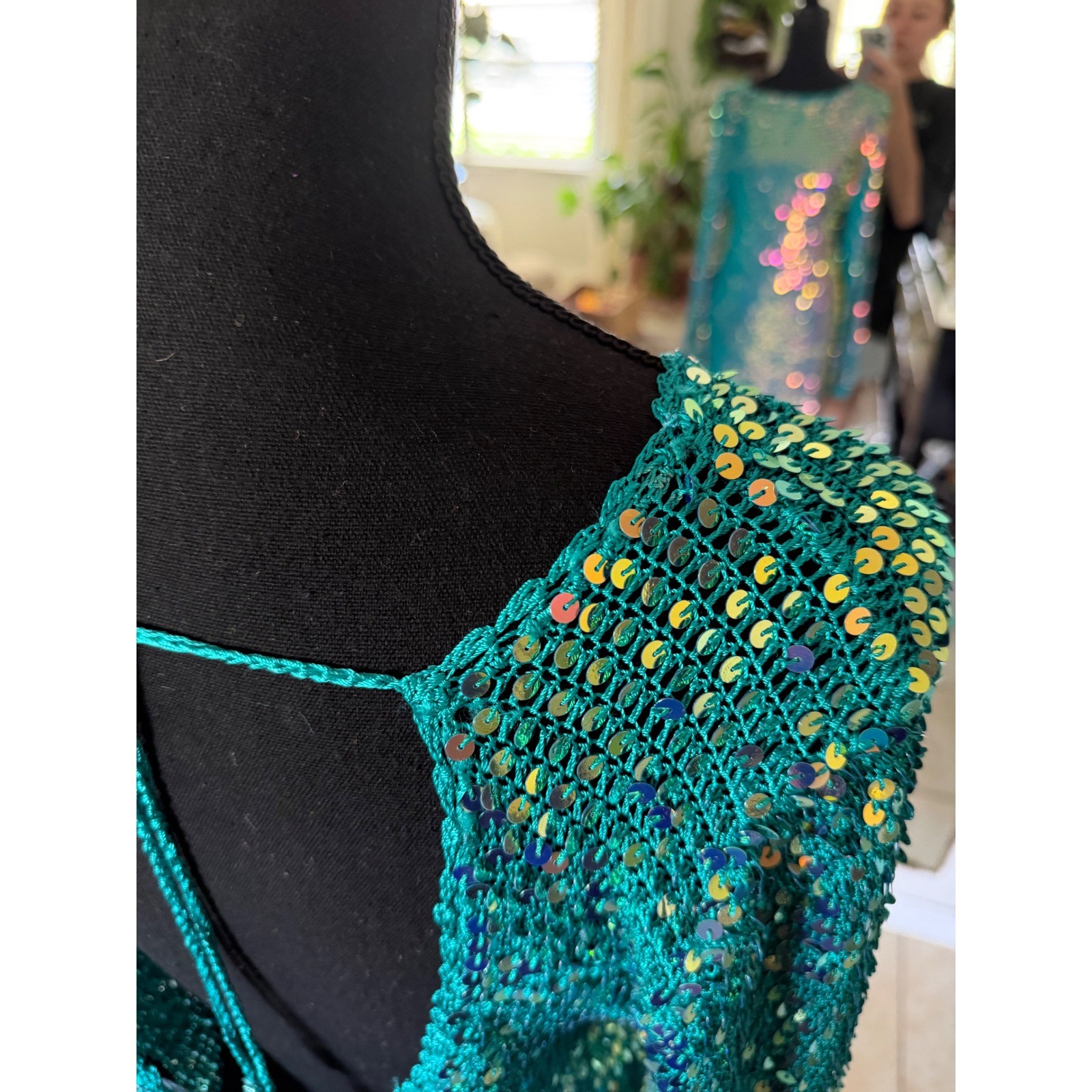 Retrofête Teal Sequin Crochet Mini Dress Open Back Iridescent Green M/L