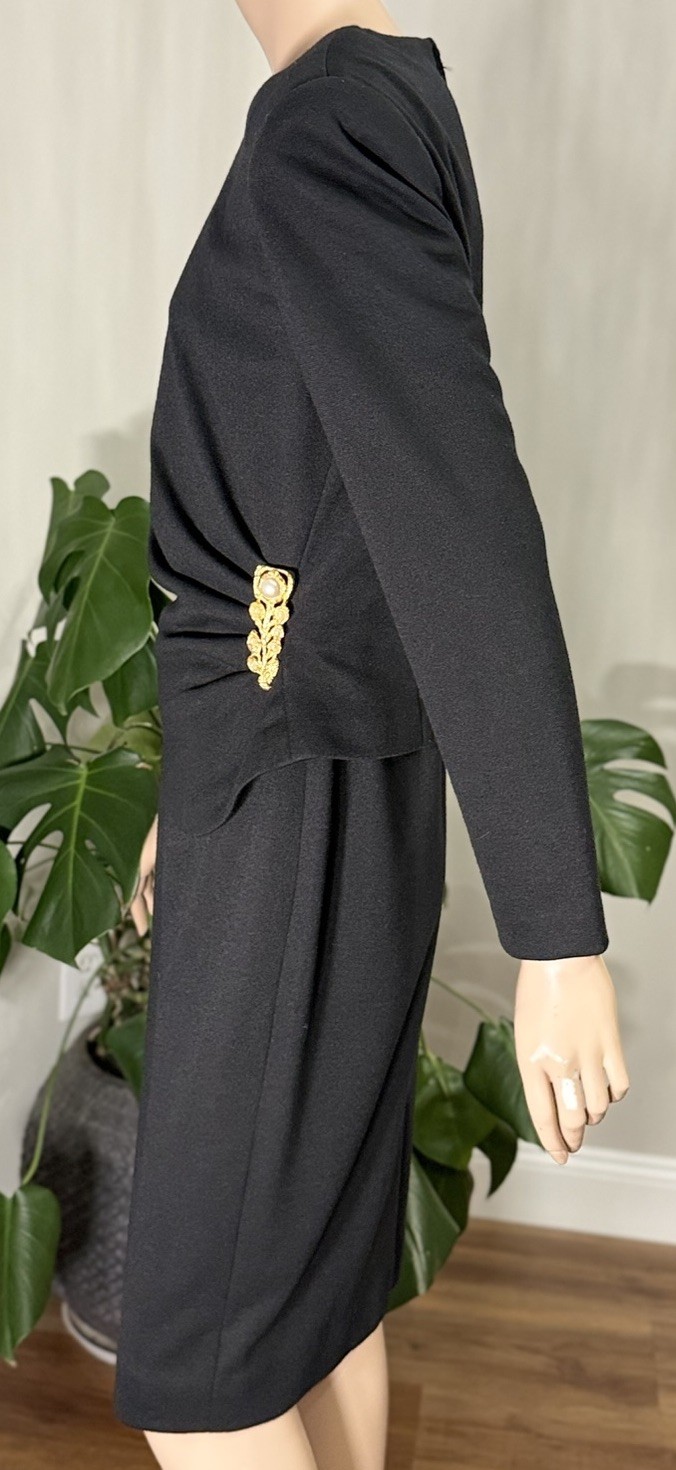 VINTAGE David Warren Saks Fifth Avenue Black Wool Dress Gold Brooch 80s Sz 10