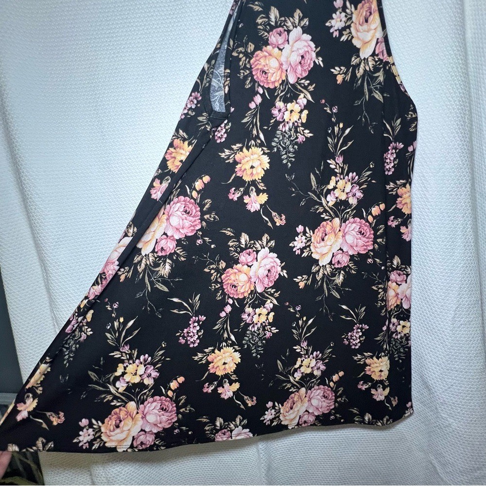 Wallflower Womens Size XXL Black and Floral Pattern Flowy Midi Sleeveless Dress
