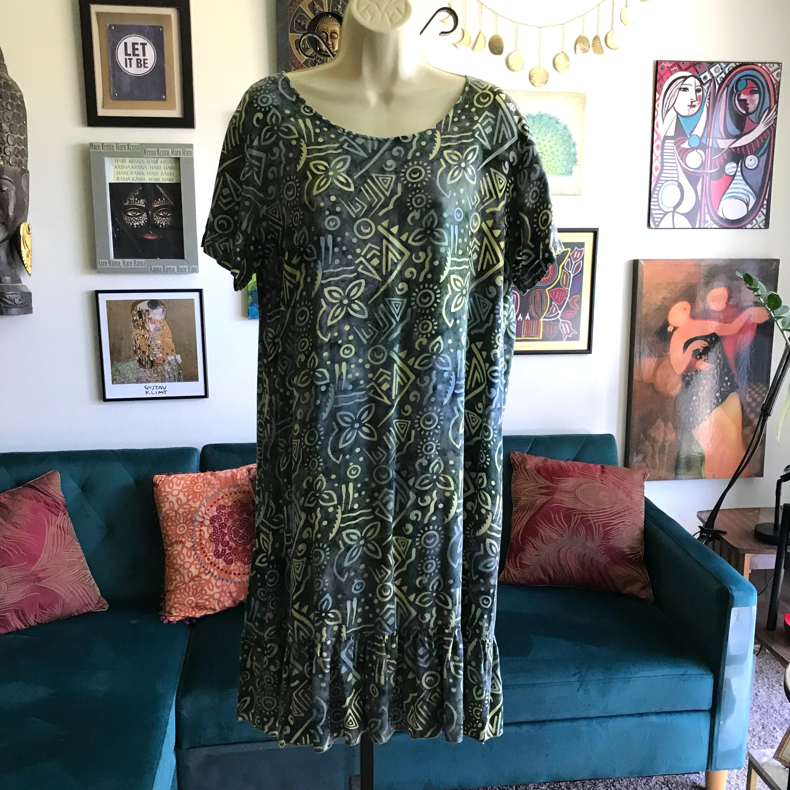 Green Blue & Yellow Indonesian Floral Batik Print Rayon Ruffle Hem Dress size M
