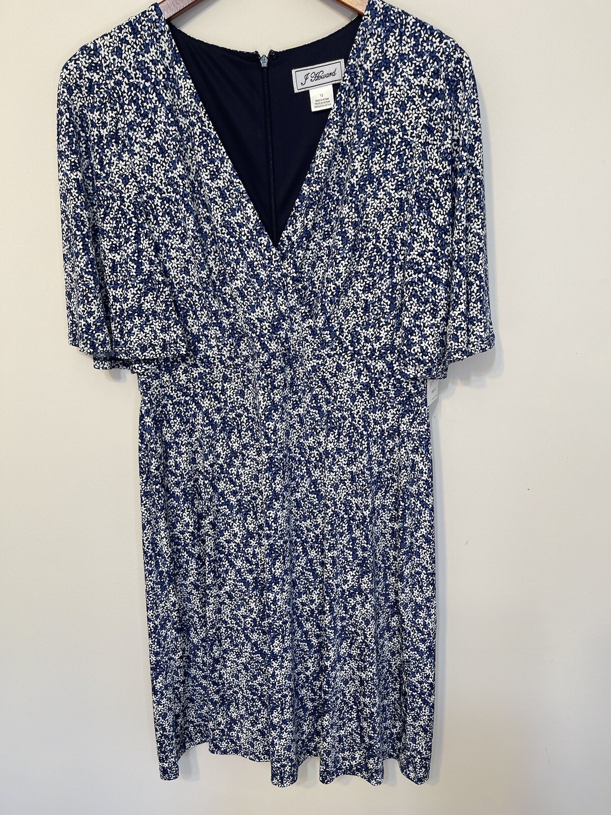 J Howard Dress size 12 navy white floral v-neck short bell sleeve NWT Career