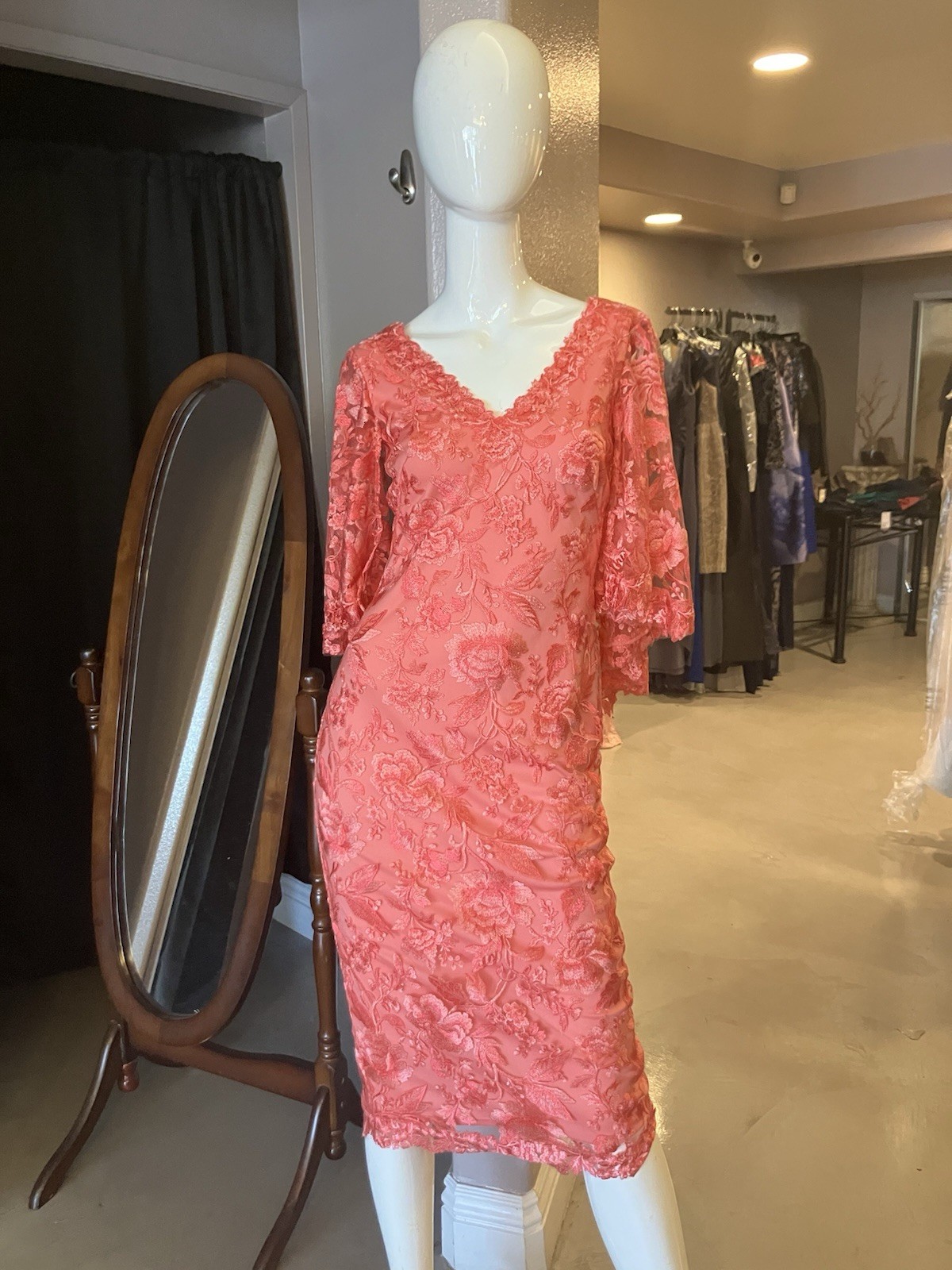 Tadashi Shoji Coral Lace Sheath Dress Suze 6