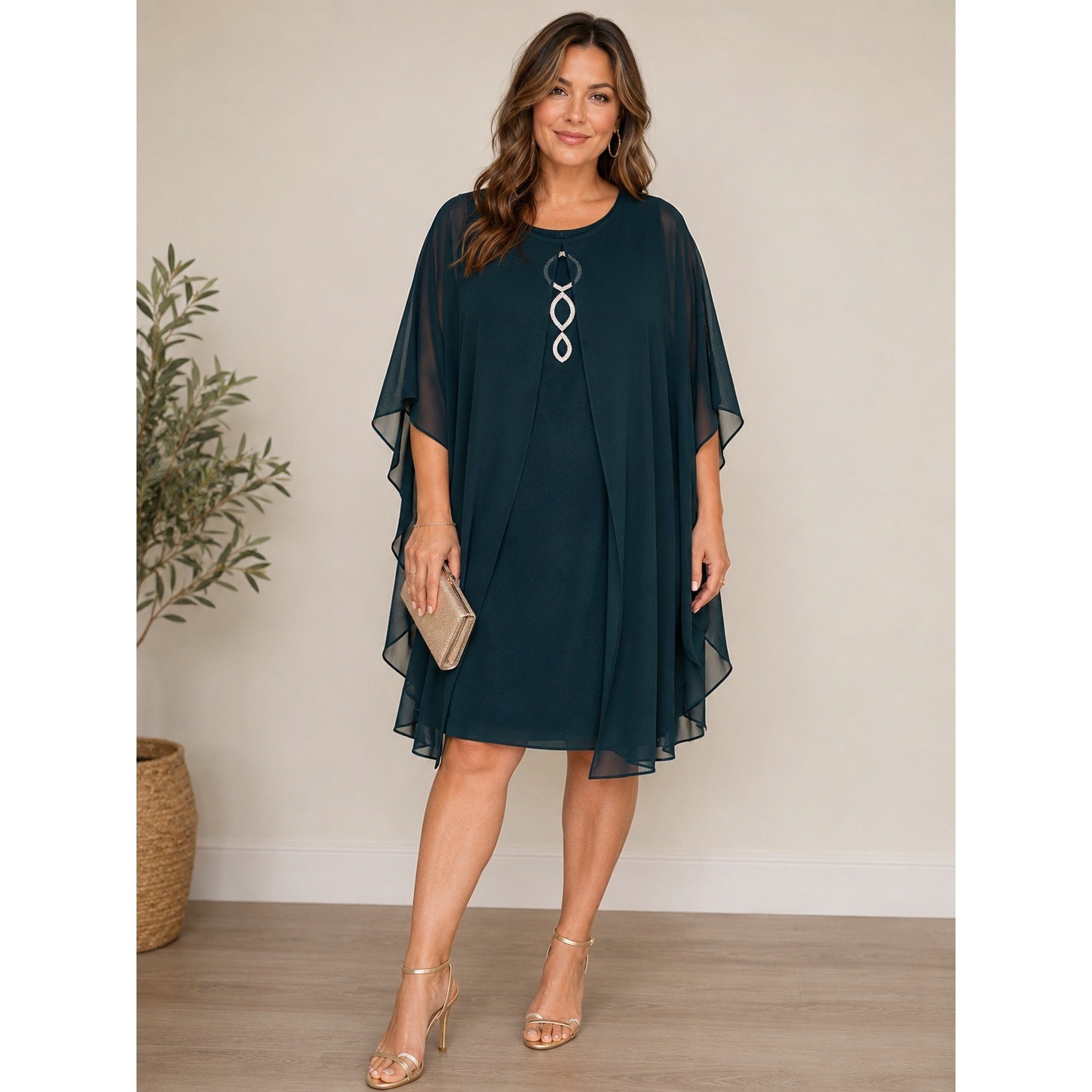 Connected Apparel Cape Dress Size 4 Green Rhinestone Sheath Formal Chic