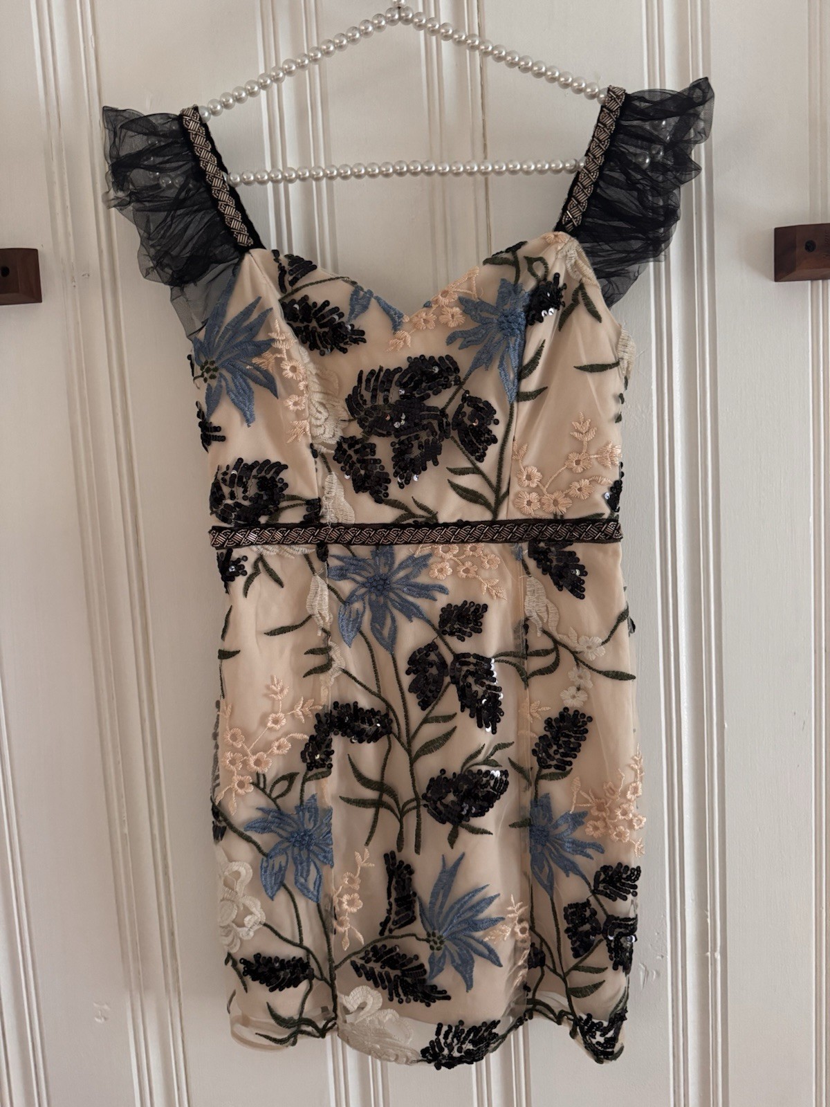 Lulus Beige/Black Floral Embroidered Sequin Mesh Sweetheart A-Line Dress XS
