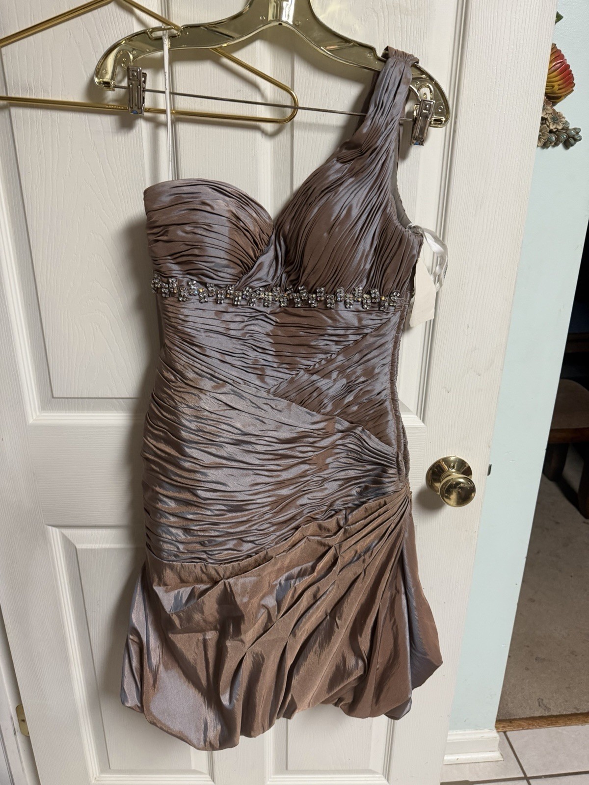 Tony Bowls Short Gown Formal One Shoulder Dress Ruched Brown Sexy Small 32×38