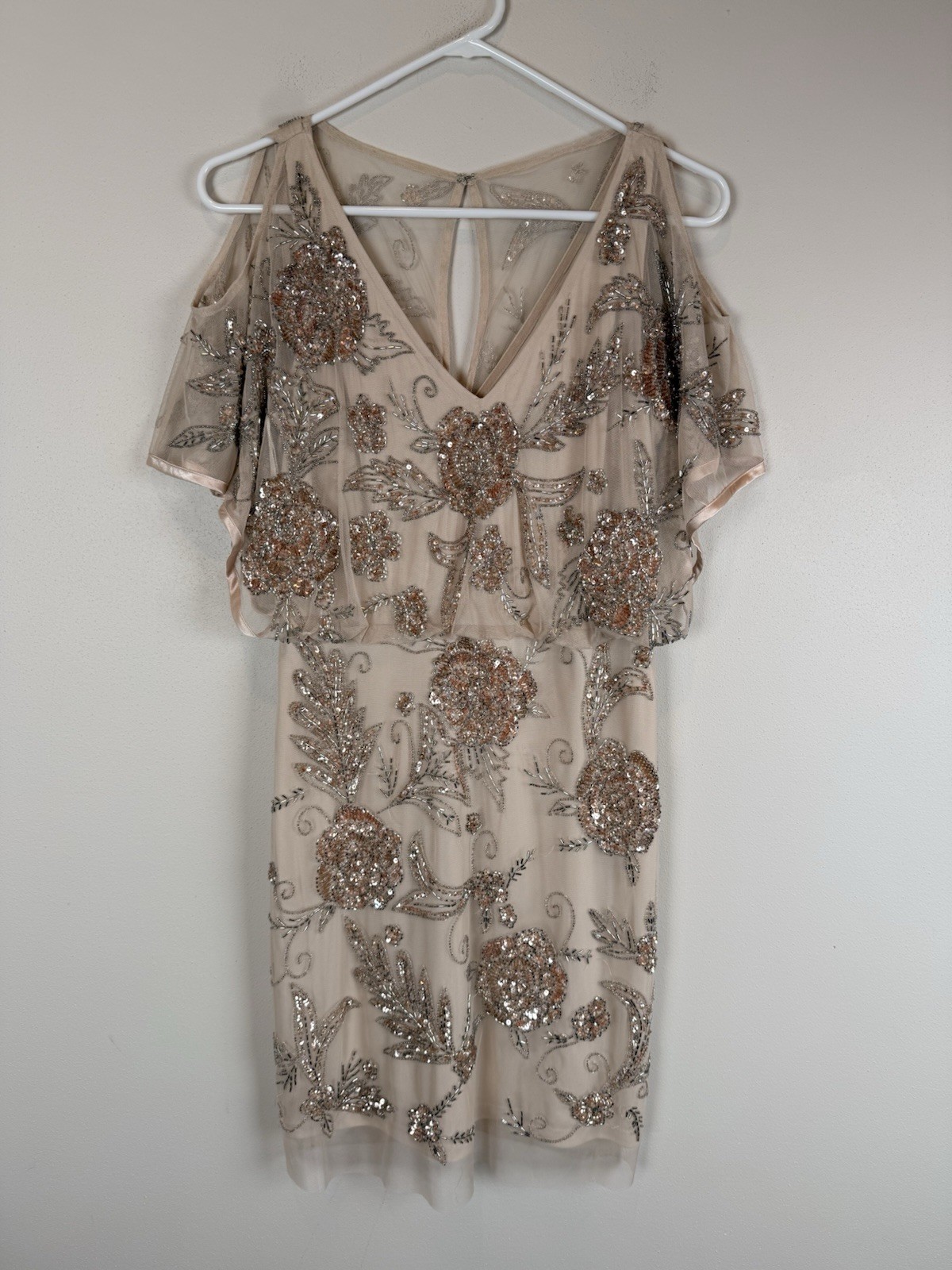 Aidan Mattox Beaded Sequin V-Neckline Blouson Mini Dress Silver Gold Sz 6
