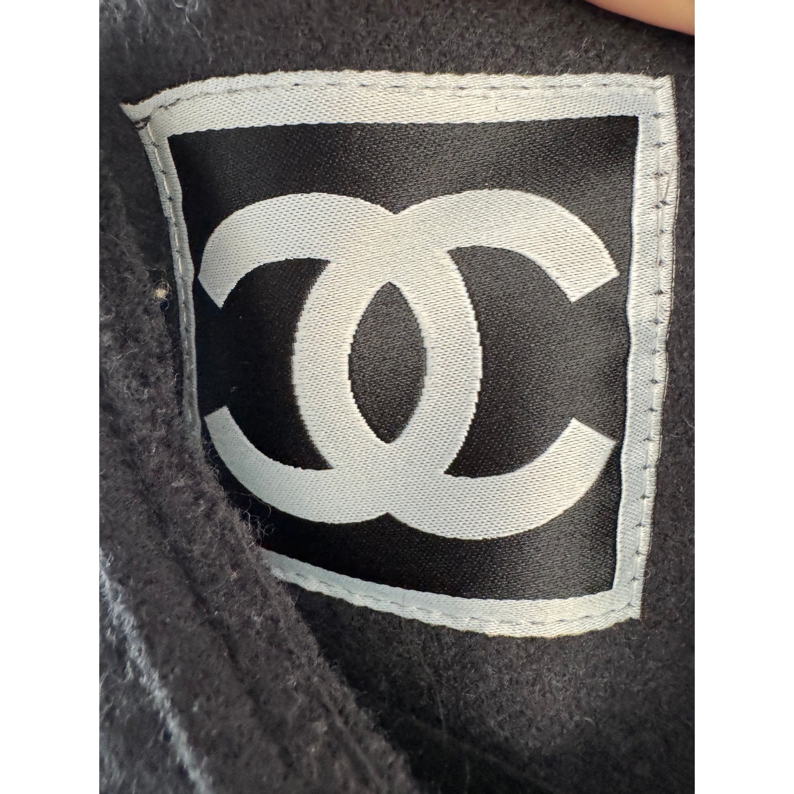 Chanel 09A Black Wool Shearling Trim Mini Dress CC Logo P36438V26320 FR 36 US