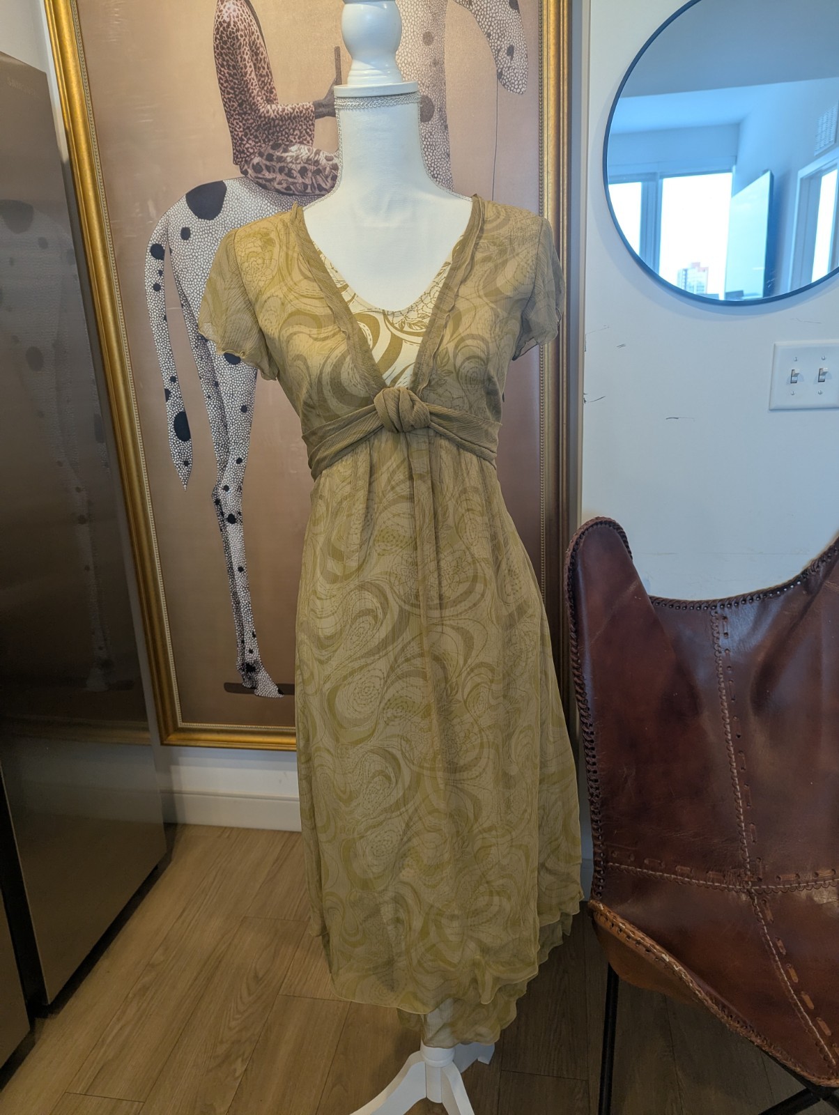 Spiegel Beige/Gold Paisley Silk Chiffon Lined V-Neck Knot Midi Dress Size 10