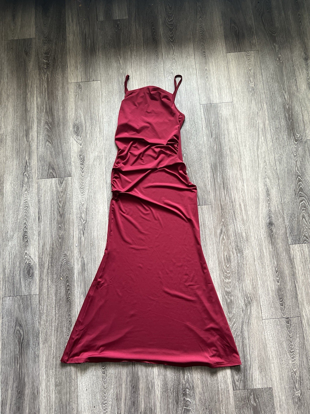 Women’s burgundy Solid Ruched Spaghetti Strap Sleeveless Maxi Dress Size S