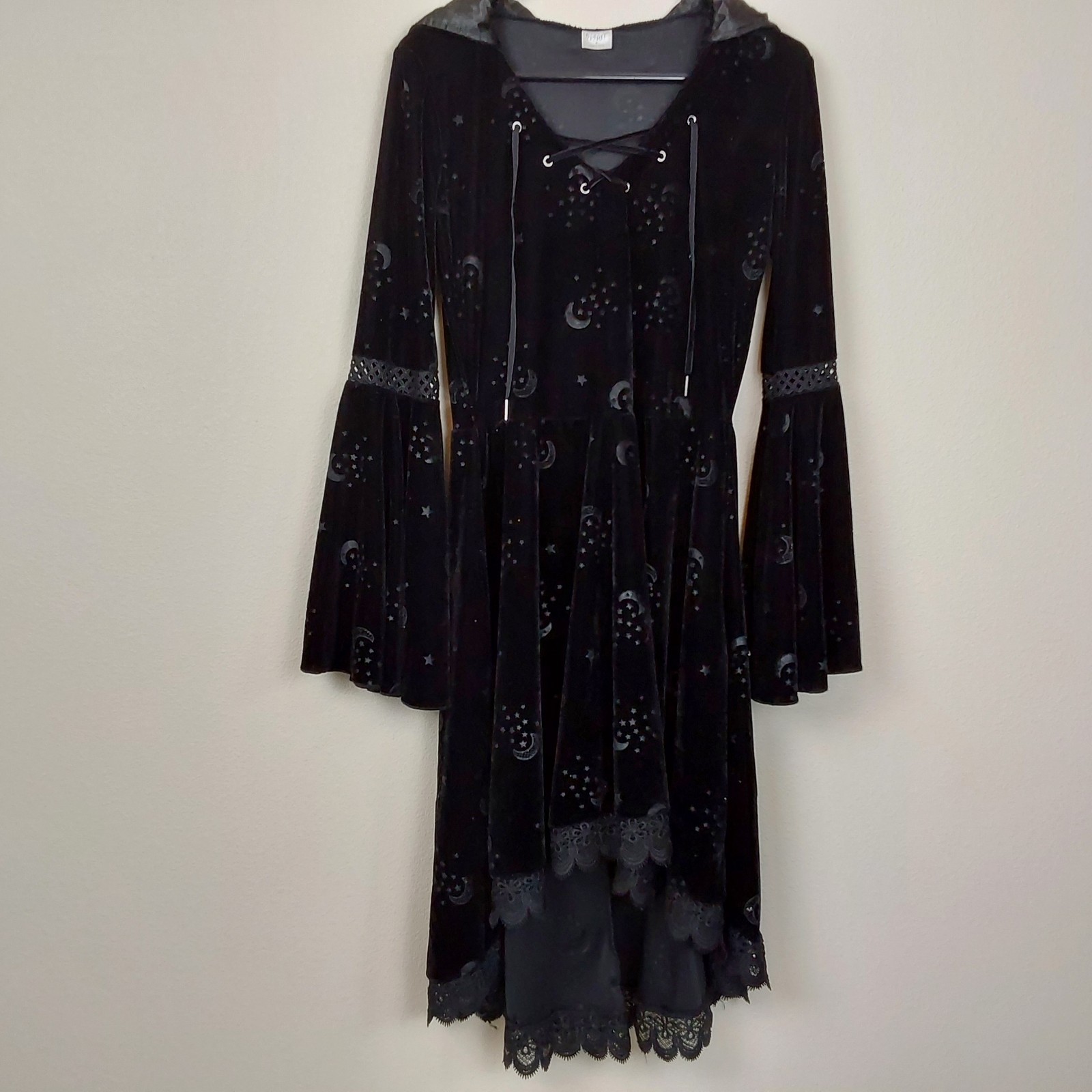 Spirit Halloween Black Velvet Celestial Witch Dress Hooded Whimsigoth Costume M
