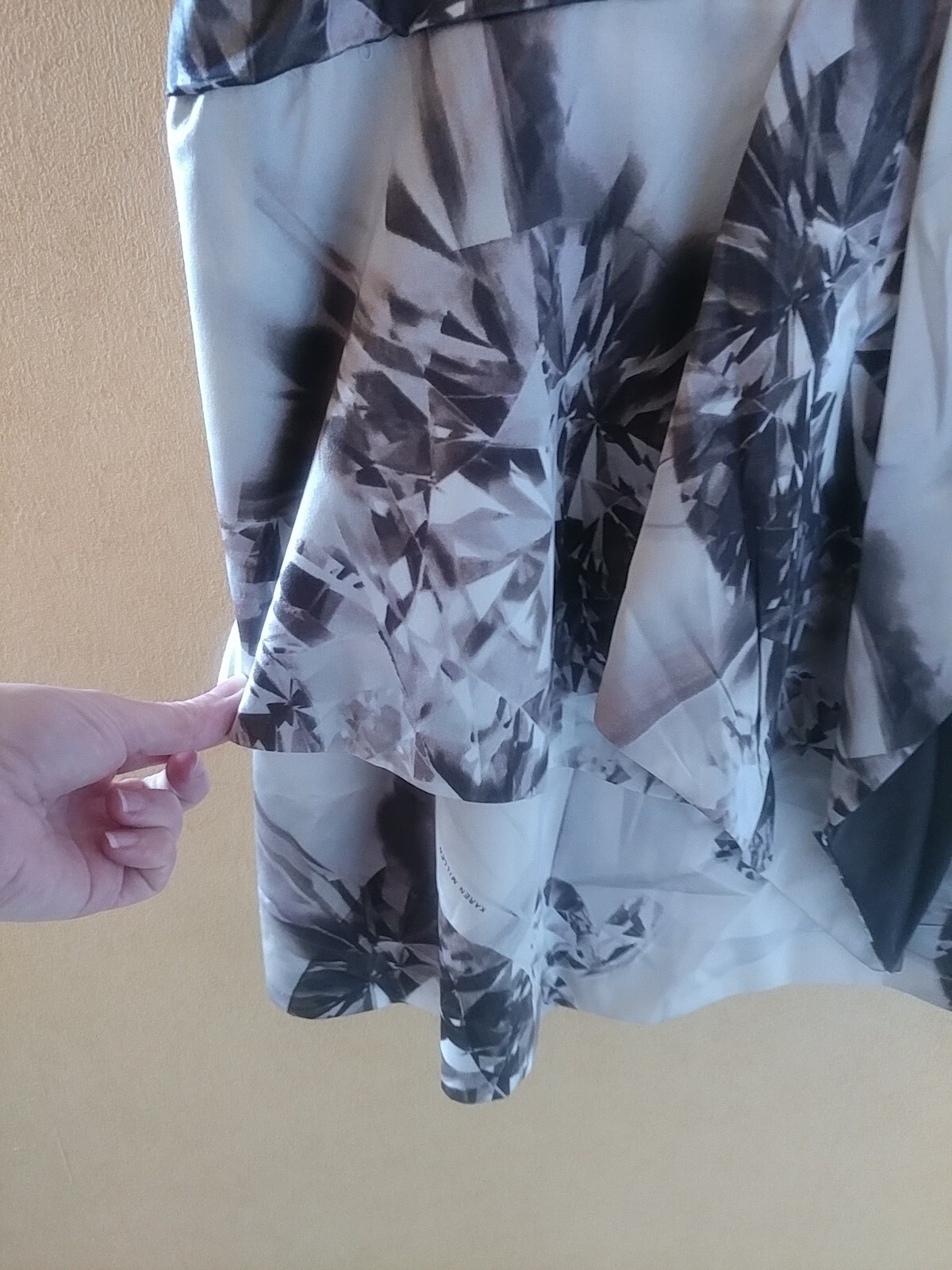 Karen Millen Cream Silk Bustier Cocktail Party Dress. UK Size 8