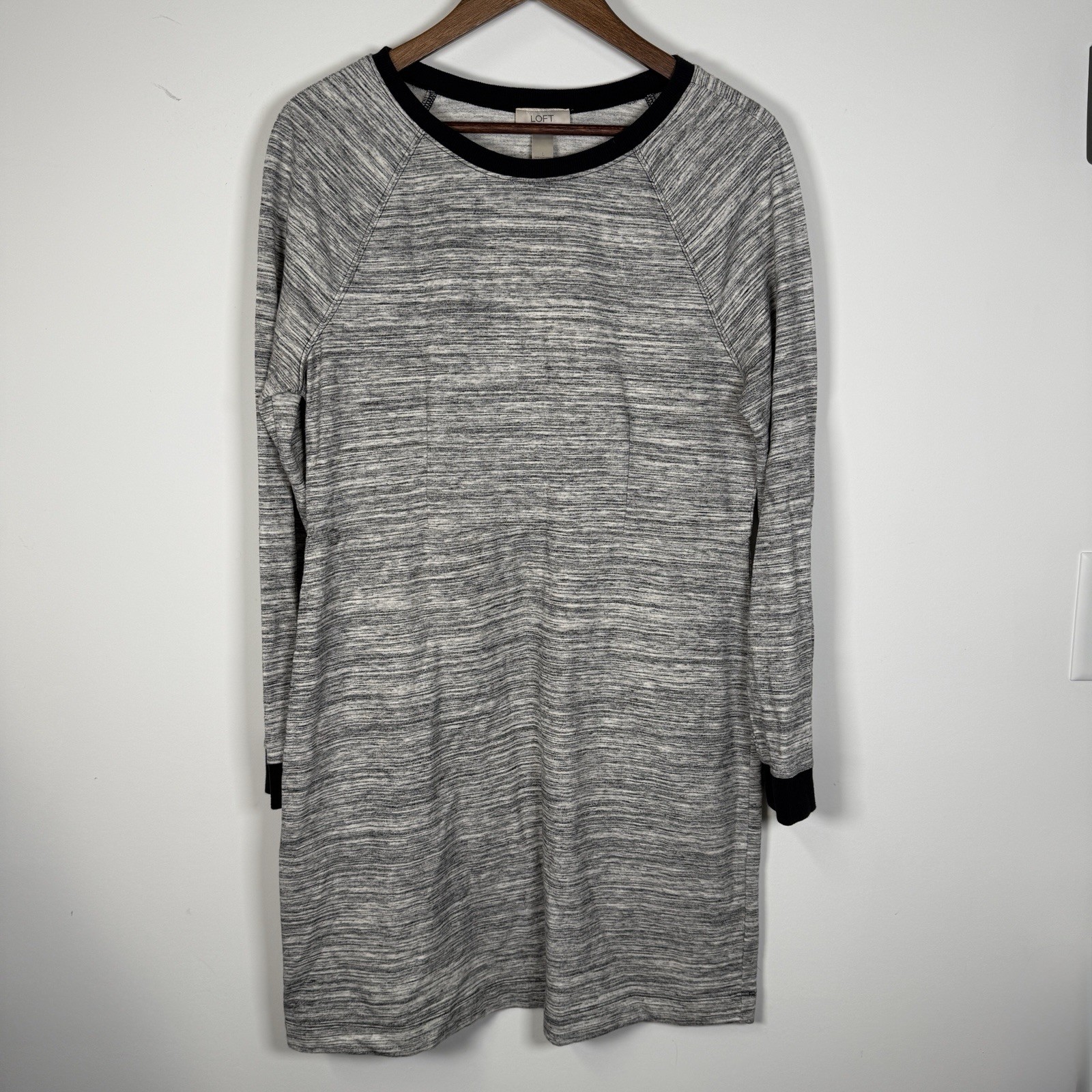 Loft Dress Tshirt Women’s Long Sleeve Grey Weathered Small Textured Thing Casual