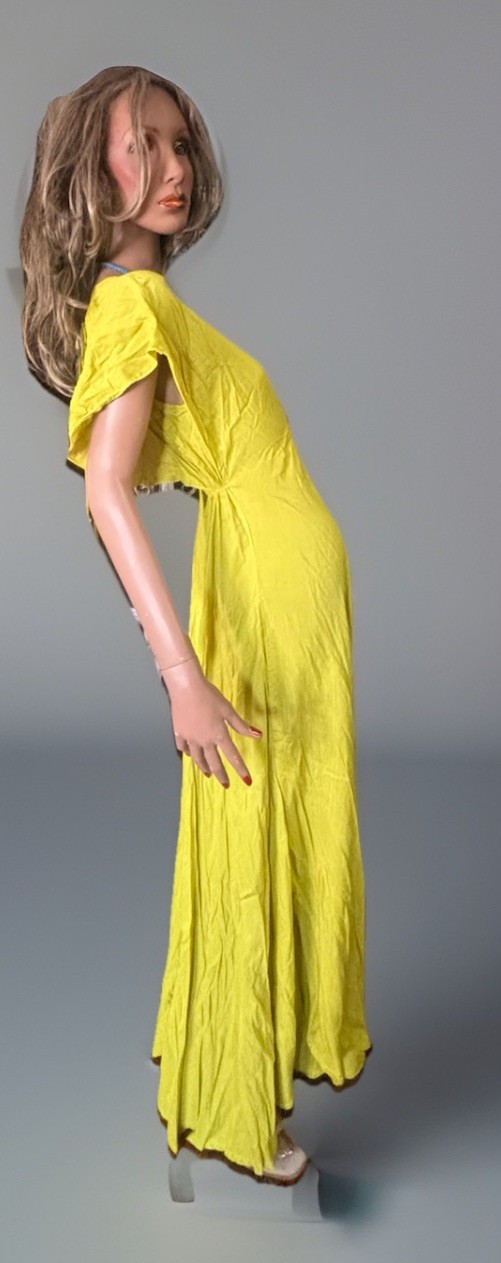 NWOT Flowing Backless Tassels V-neck/Flutter Sleeves Maxie Dress Boho/Summer M/L