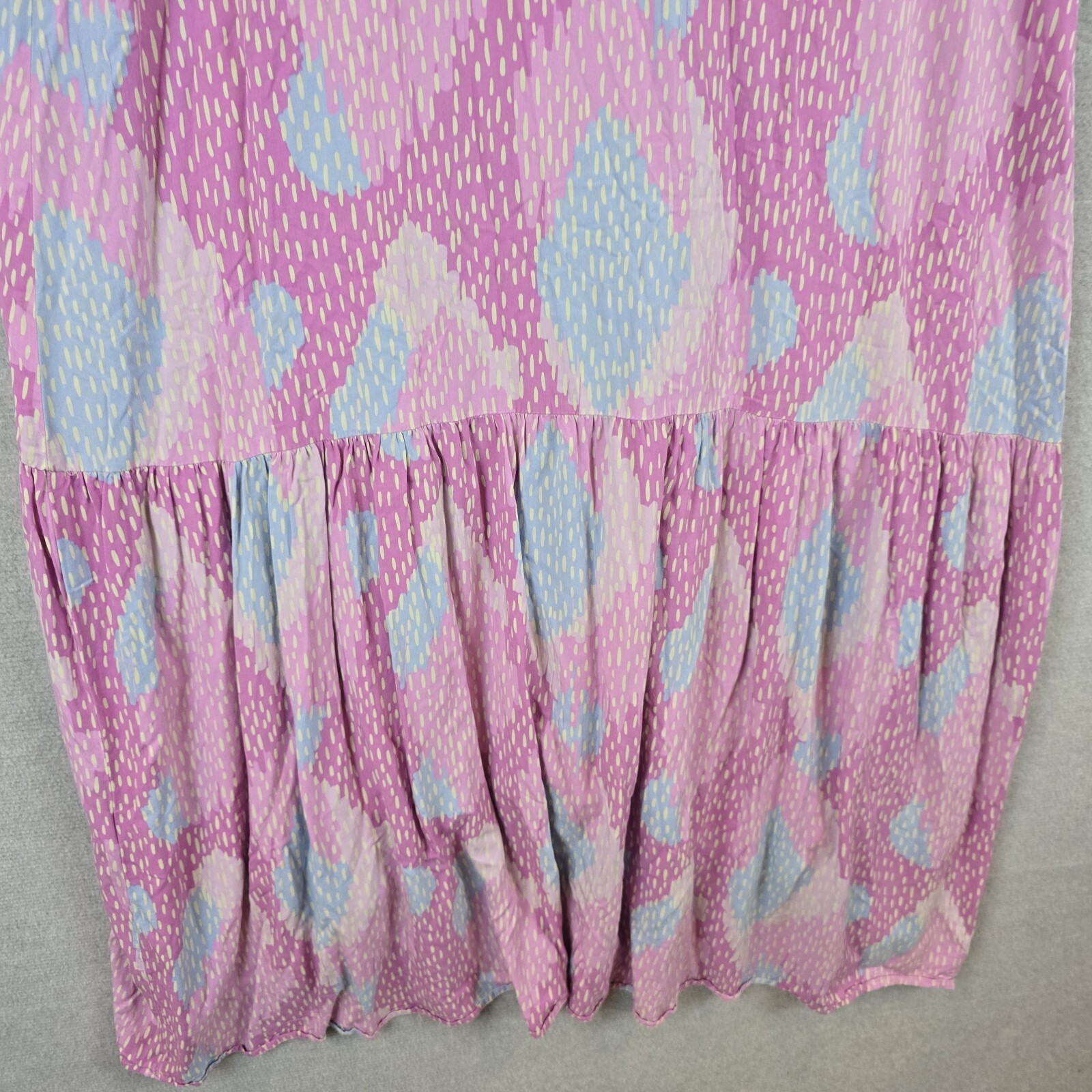 She Street Dress Womens Small Medium Pink Midi Short Sleeve Flowy Relaxed