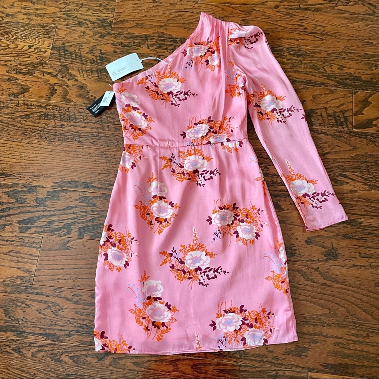 NWT Les Reveries One-Sleeve Matte Satin Dress in Pink Gardenia – $425 Retail