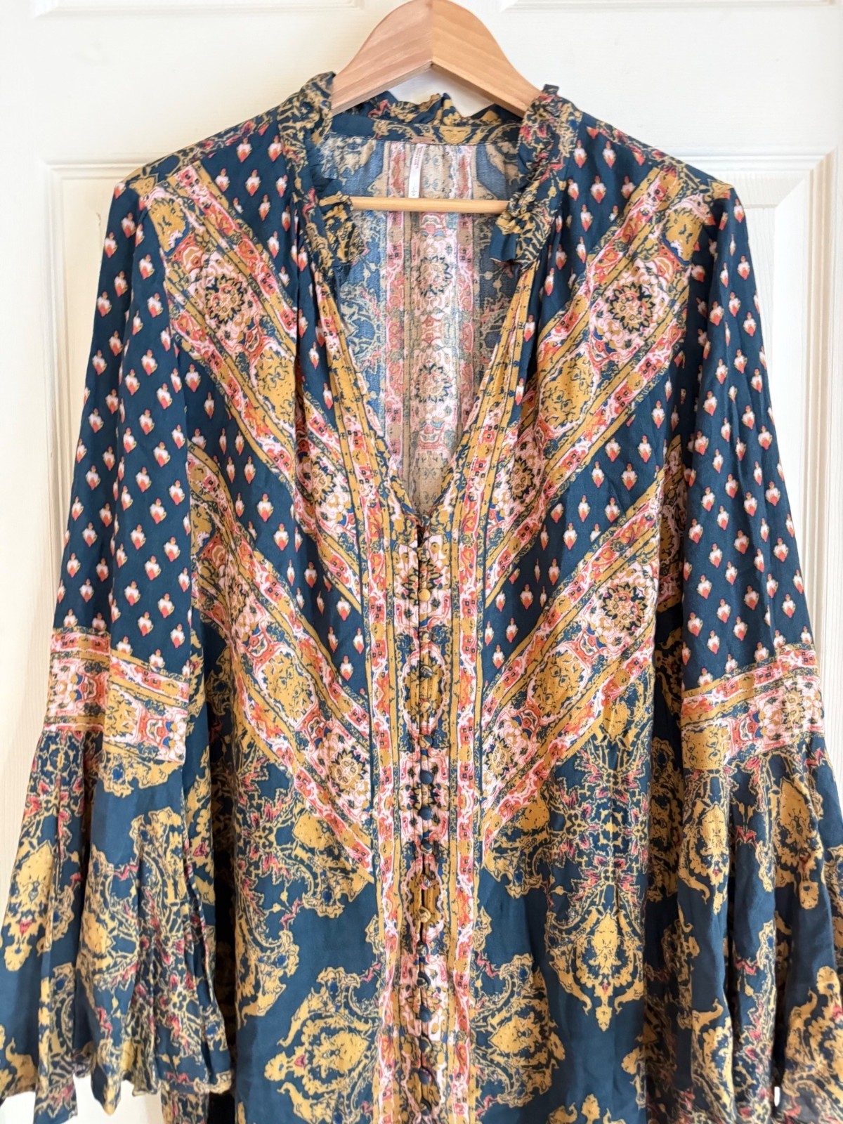 size L Free People rayon Magic Mystery tunic/mini dress hippie boho flare sleeve